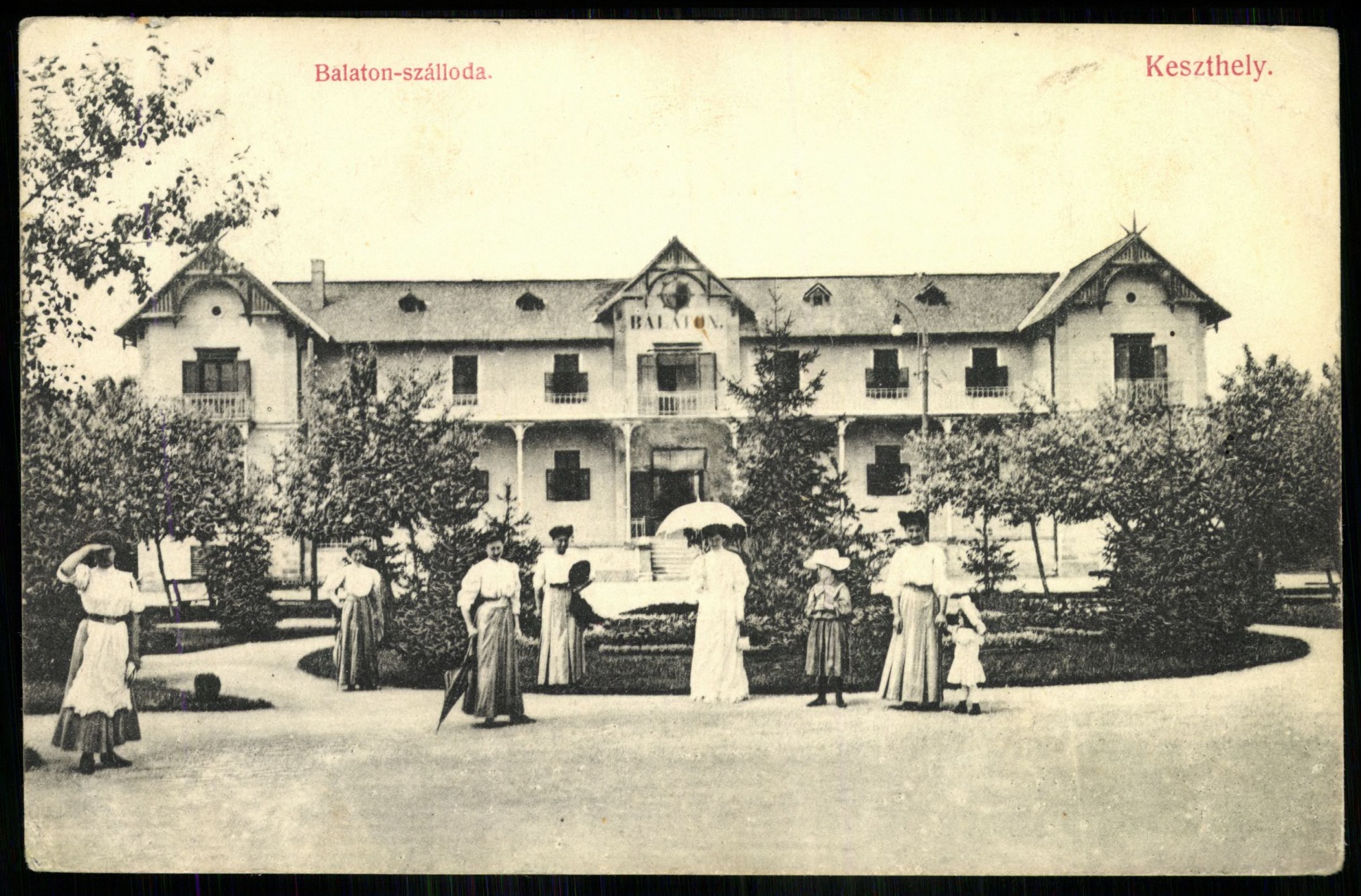 Keszthely Balaton szálloda és sétány (Magyar Kereskedelmi és Vendéglátóipari Múzeum CC BY-NC-ND)