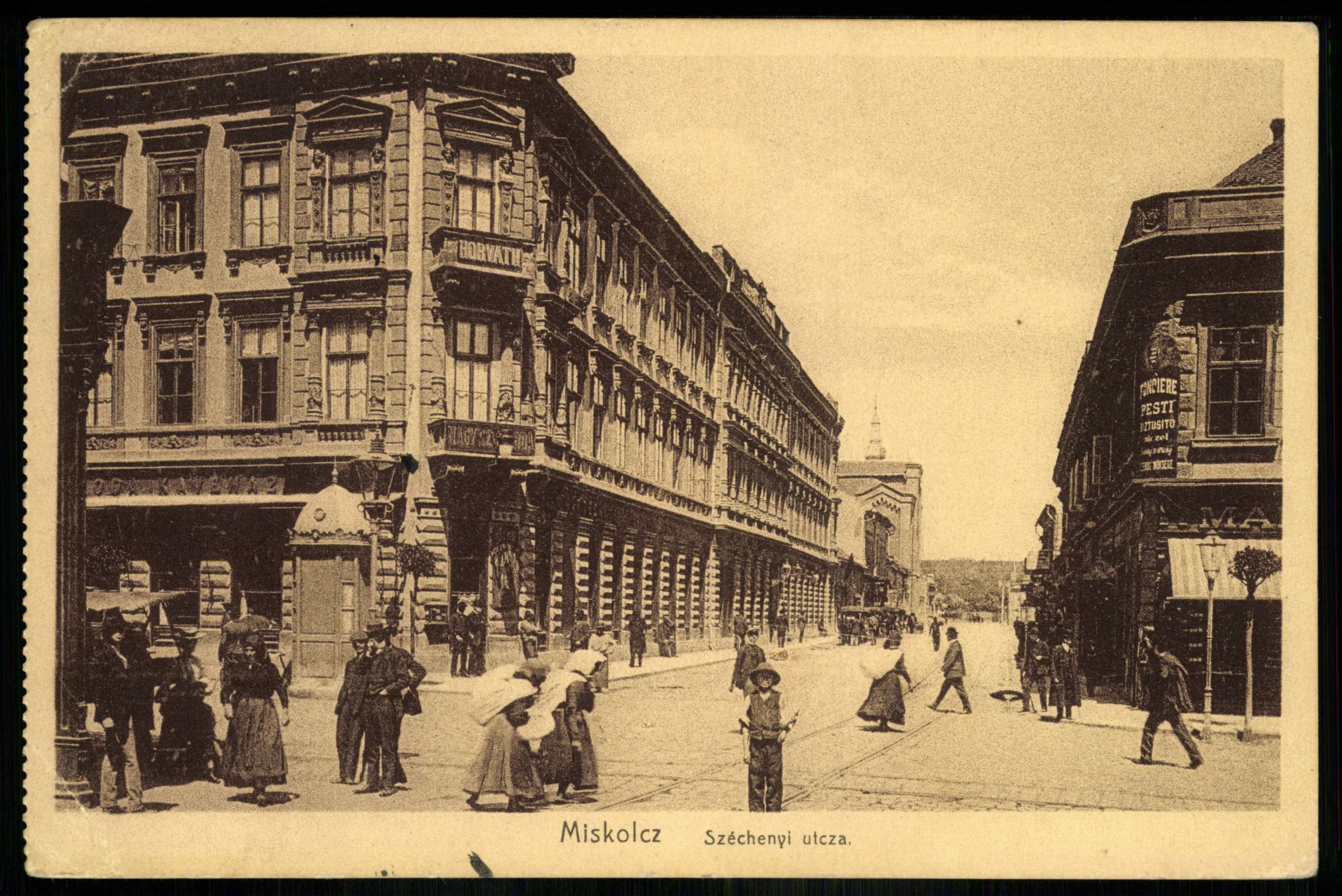 Miskolc Széchenyi utca (Magyar Kereskedelmi és Vendéglátóipari Múzeum CC BY-NC-ND)