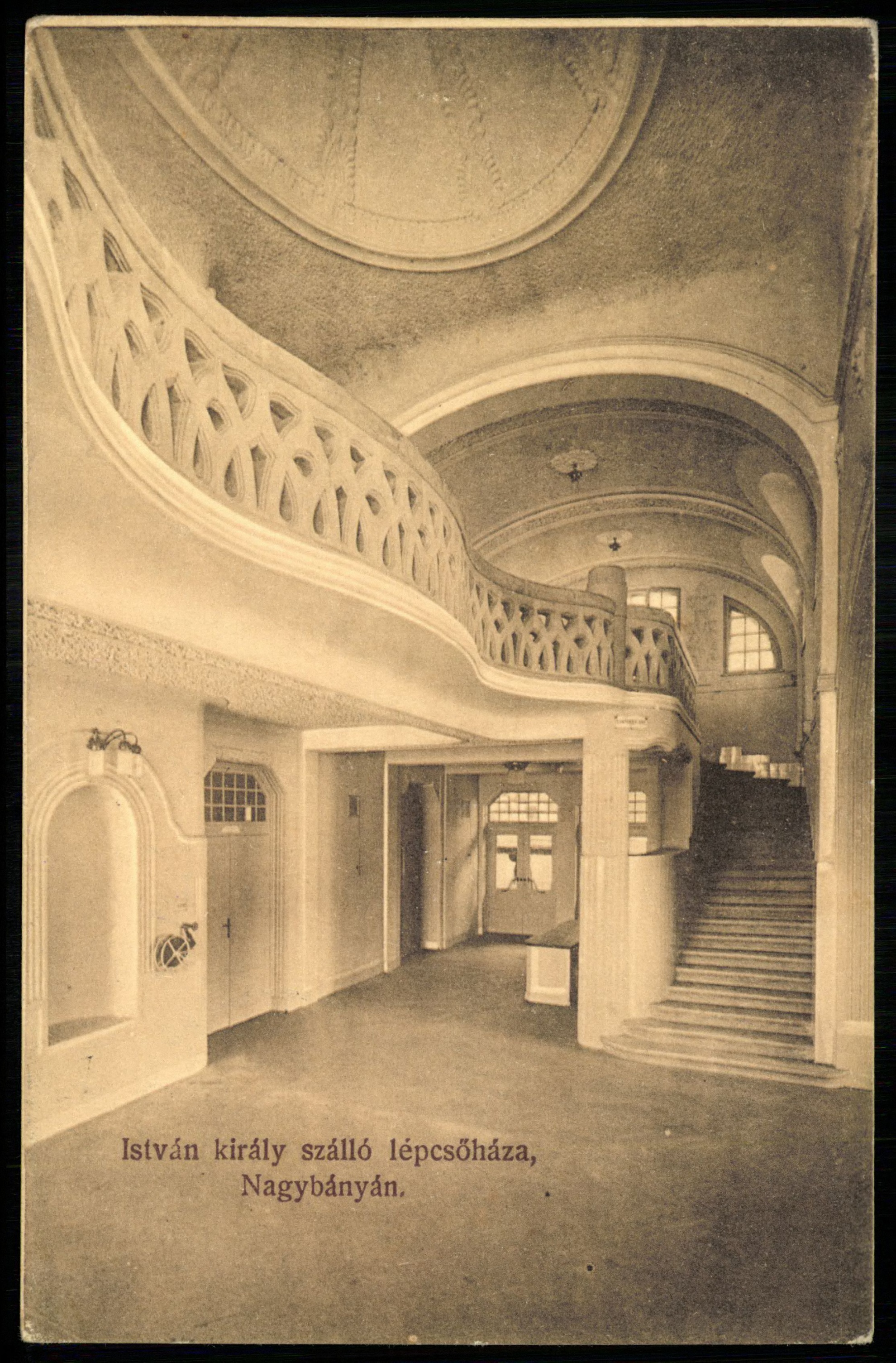 Nagybánya István király szálló lépcsőháza (Magyar Kereskedelmi és Vendéglátóipari Múzeum CC BY-NC-ND)