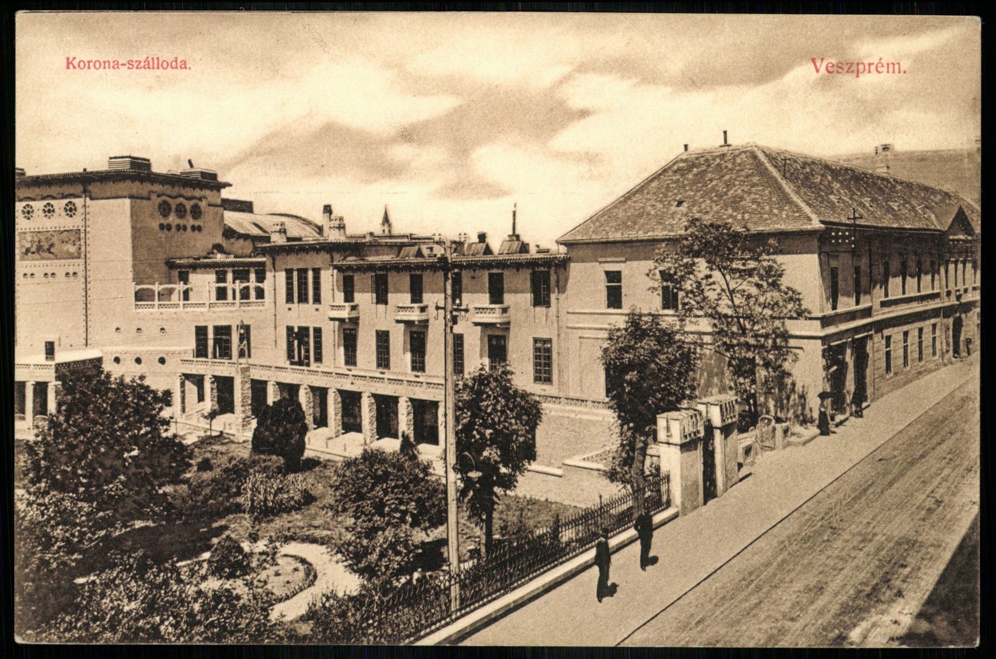Veszprém Korona szálloda (Magyar Kereskedelmi és Vendéglátóipari Múzeum CC BY-NC-ND)