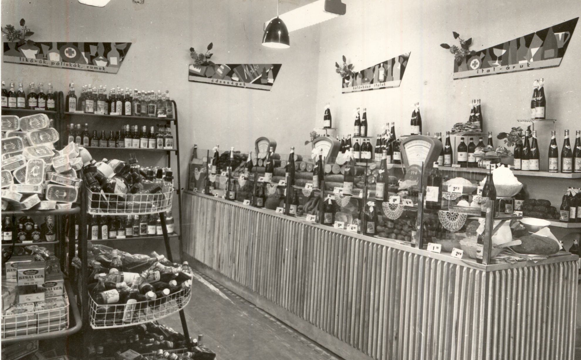 Élelmiszer Üzlet (Magyar Kereskedelmi és Vendéglátóipari Múzeum CC BY-NC-ND)