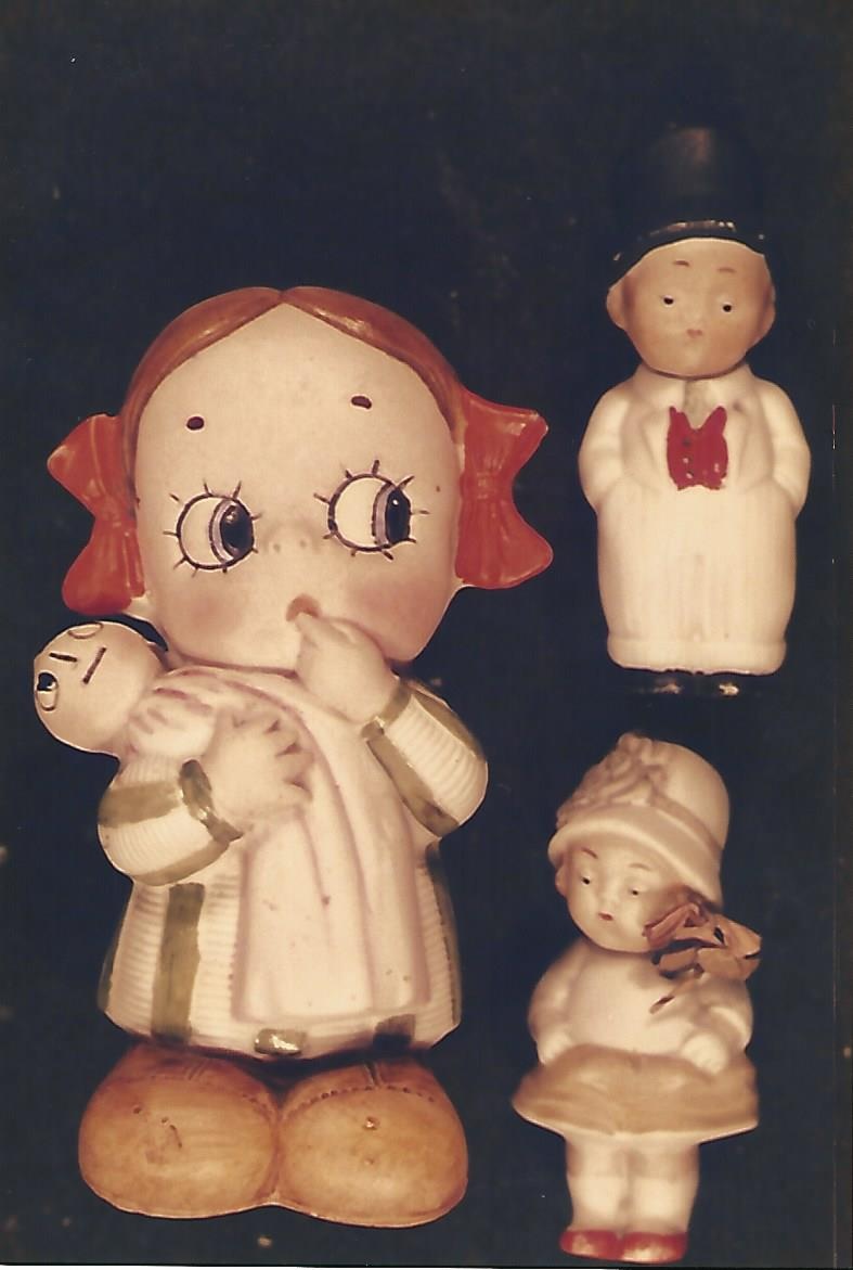 Karácsonyfadíszek babák (Magyar Kereskedelmi és Vendéglátóipari Múzeum CC BY-NC-ND)