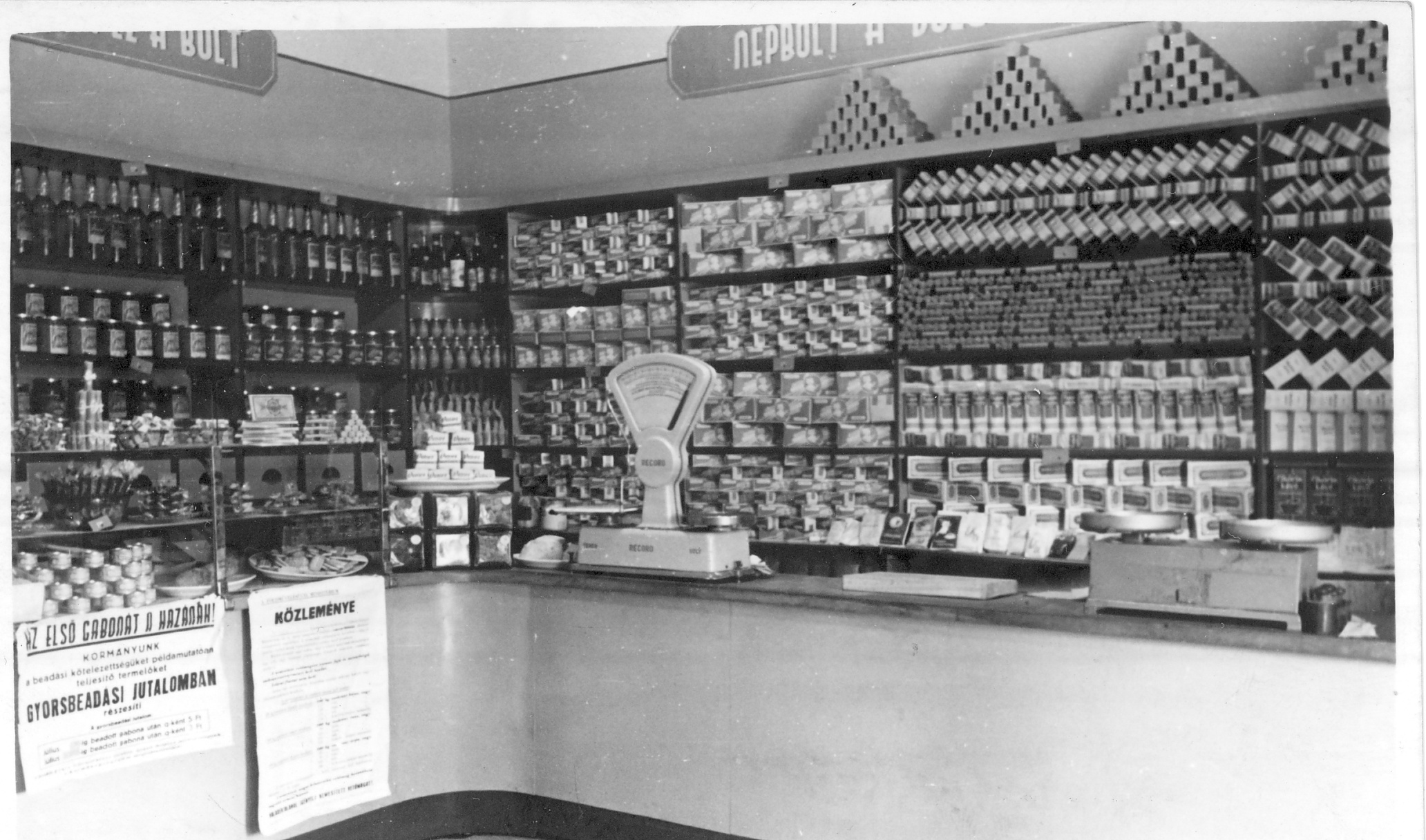 Csemege - Fűszerbolt Csemege részlege (Magyar Kereskedelmi és Vendéglátóipari Múzeum CC BY-NC-ND)