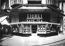 Fiumei Kávé és Tea üzlet (Magyar Kereskedelmi és Vendéglátóipari Múzeum CC BY-NC-ND)
