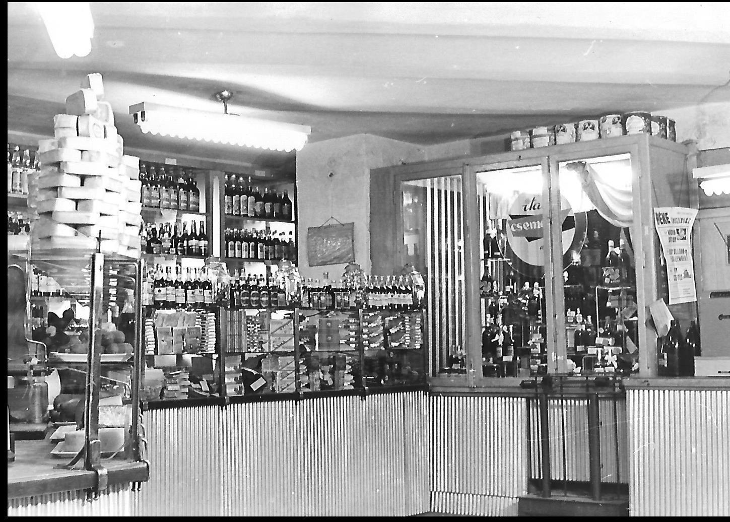 Fűszer, Csemege - Miskolc (Magyar Kereskedelmi és Vendéglátóipari Múzeum CC BY-NC-ND)