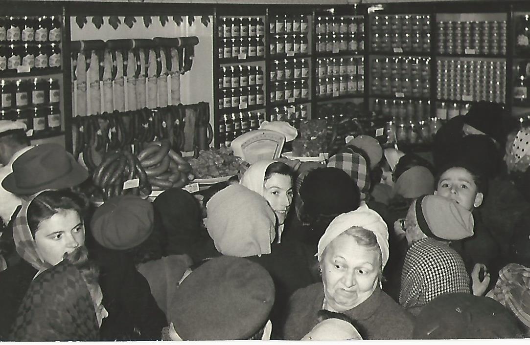 Élelmiszer Üzlet (Magyar Kereskedelmi és Vendéglátóipari Múzeum CC BY-NC-ND)