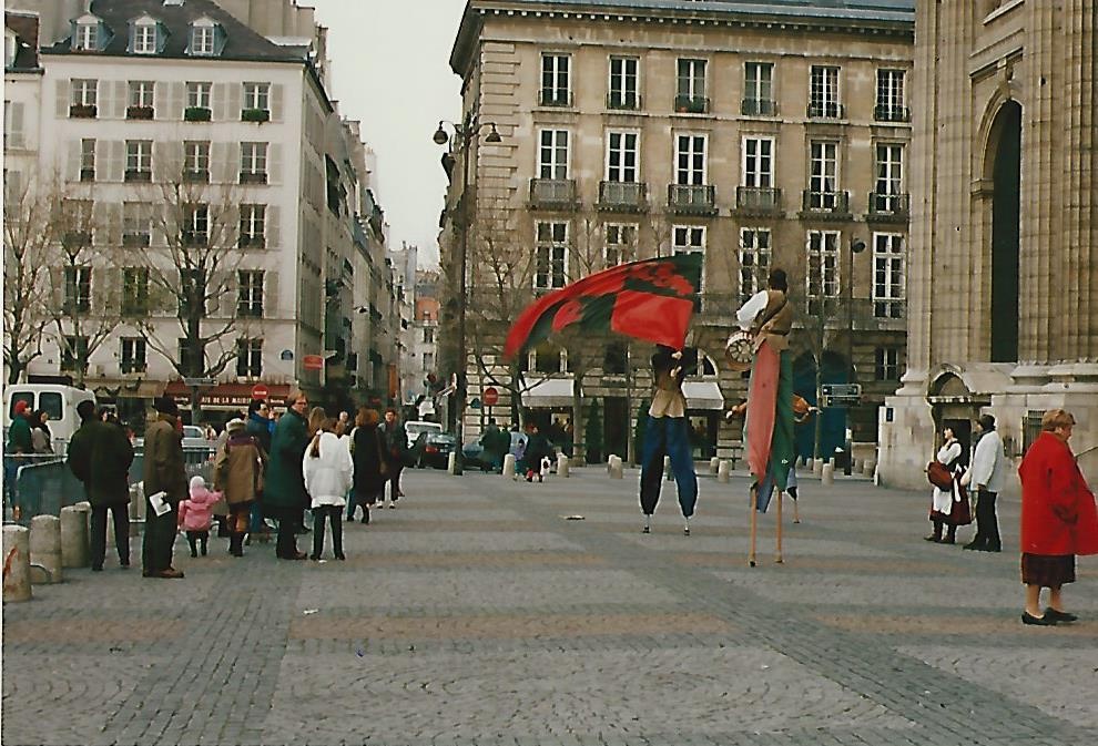 Egykori MKVM vendéglátóipari kiállítás Párizs 1990. (Magyar Kereskedelmi és Vendéglátóipari Múzeum CC BY-NC-ND)