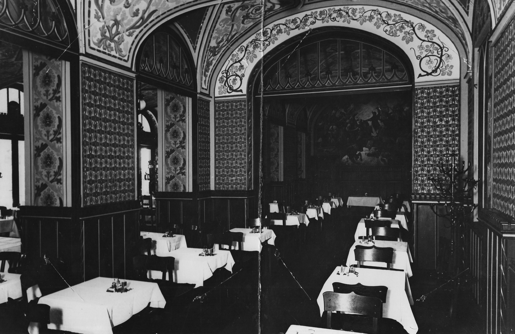 Spolarich Söröző-étterem, Budapest 1930. (Magyar Kereskedelmi és Vendéglátóipari Múzeum CC BY-NC-ND)