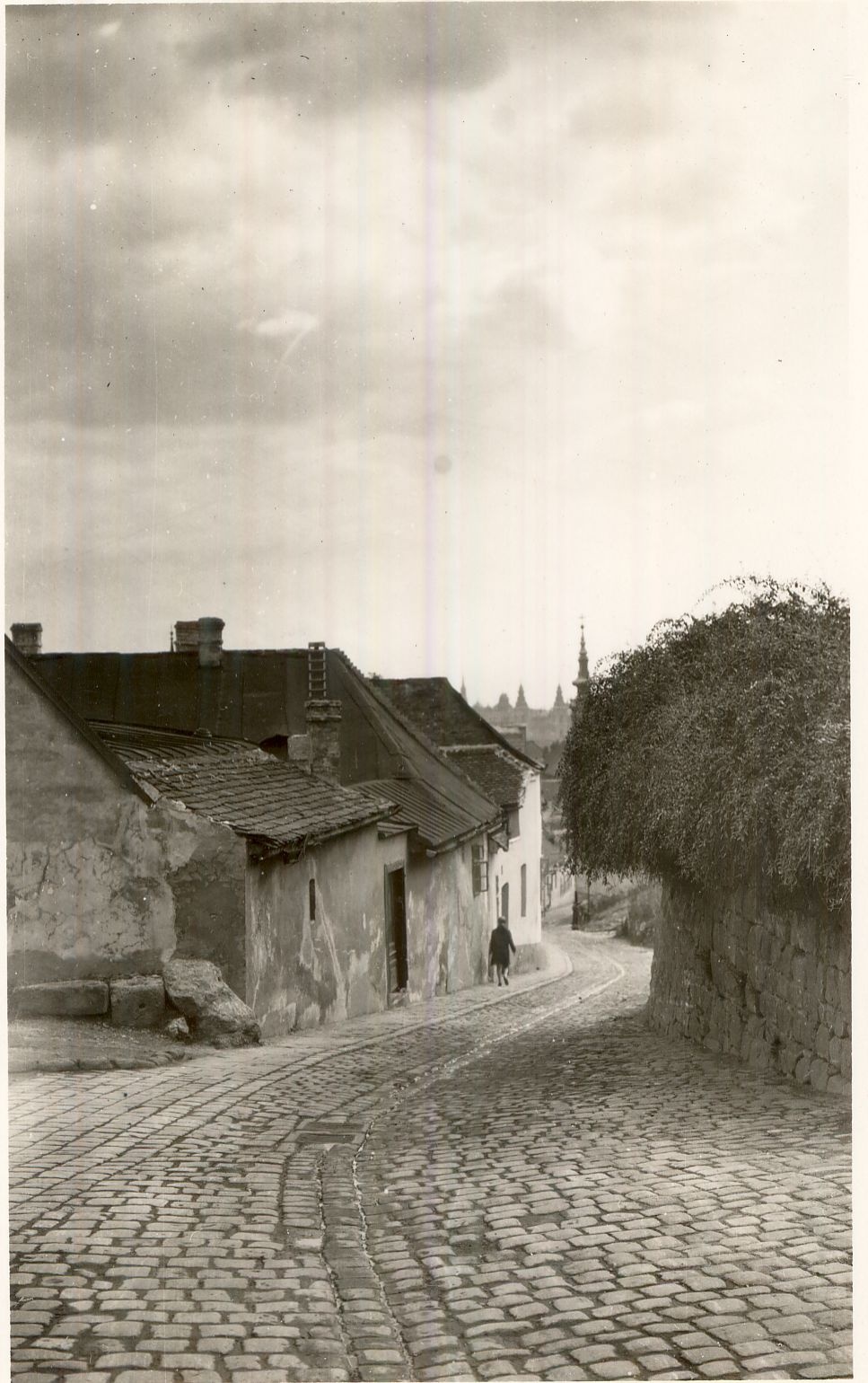 Tabáni utca (Magyar Kereskedelmi és Vendéglátóipari Múzeum CC BY-NC-ND)