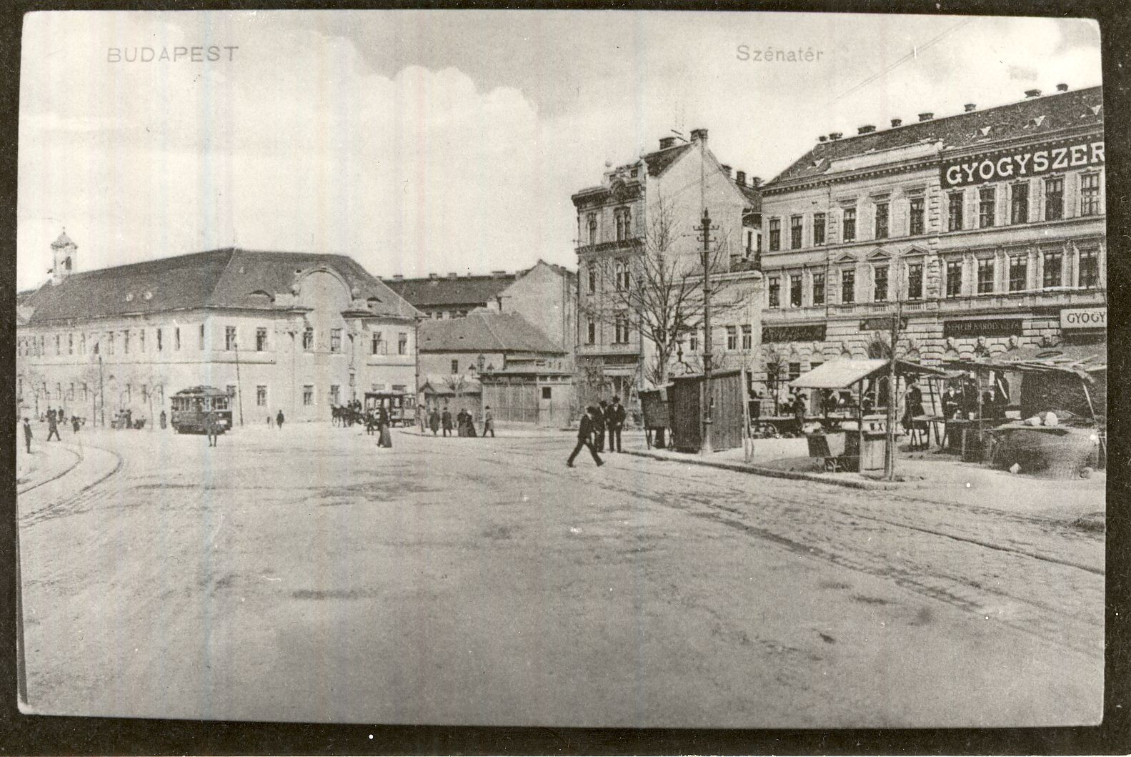 Piac a Széna-téren Budapest 1914. (Magyar Kereskedelmi és Vendéglátóipari Múzeum CC BY-NC-ND)