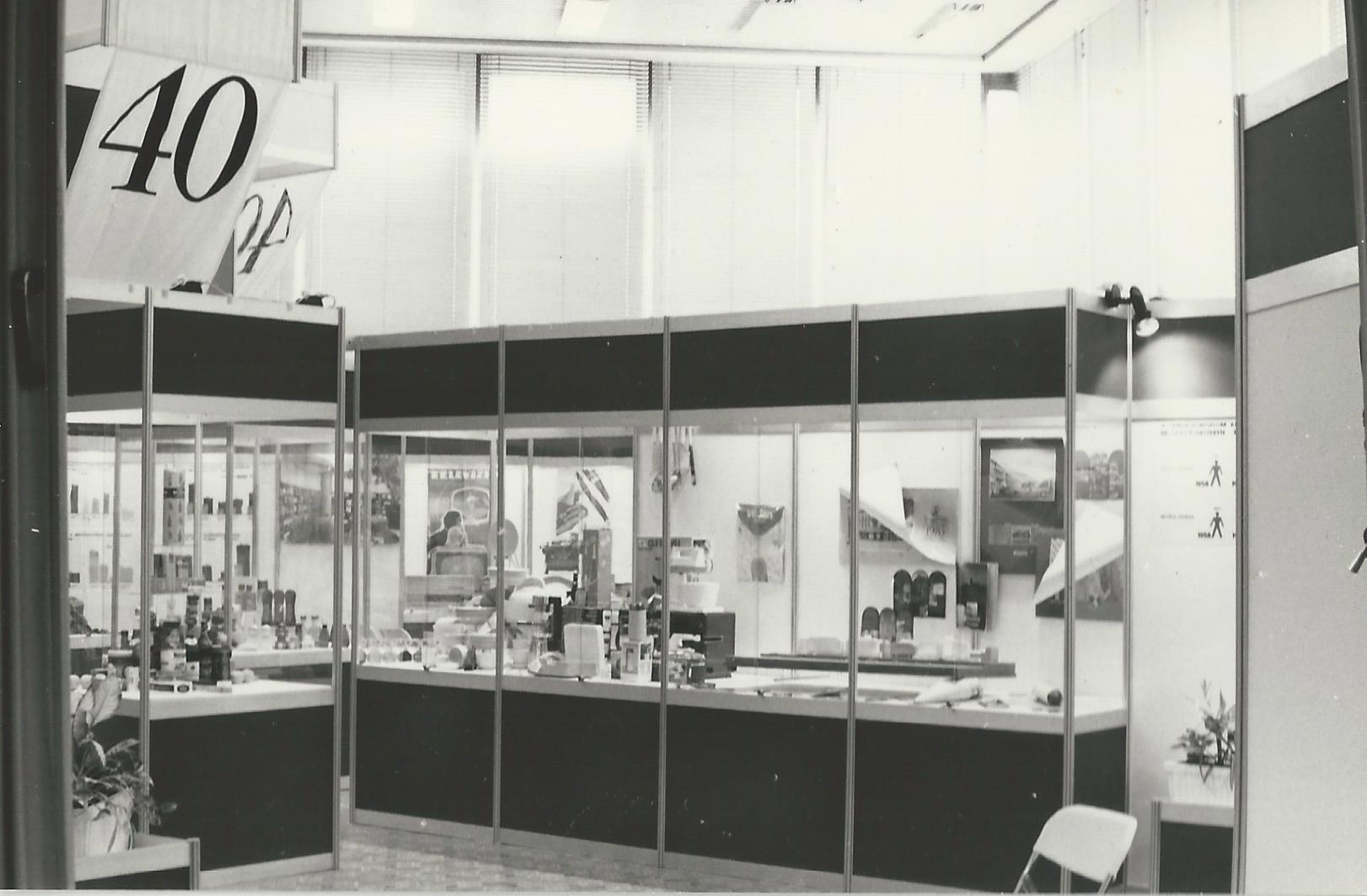 Egykori kereskedelmi kiállítás-MKVM 1985 (Magyar Kereskedelmi és Vendéglátóipari Múzeum CC BY-NC-ND)