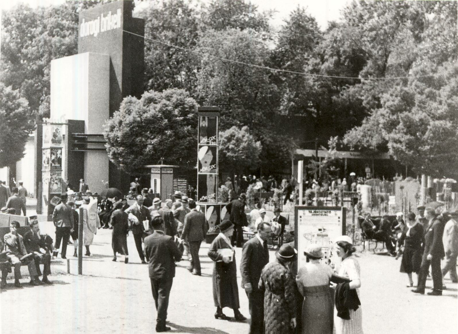 Vásár BNV Budapest 1934. (Magyar Kereskedelmi és Vendéglátóipari Múzeum CC BY-NC-ND)