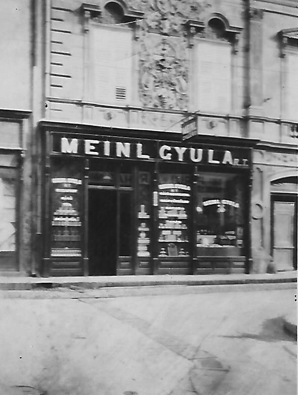 Meinl üzlet Pécs 1927. (Magyar Kereskedelmi és Vendéglátóipari Múzeum CC BY-NC-ND)