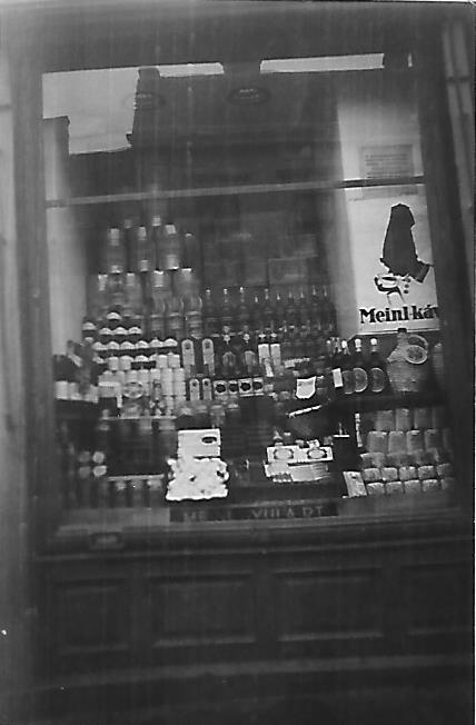 Meinl üzlet Keszthely 1946. (Magyar Kereskedelmi és Vendéglátóipari Múzeum CC BY-NC-ND)