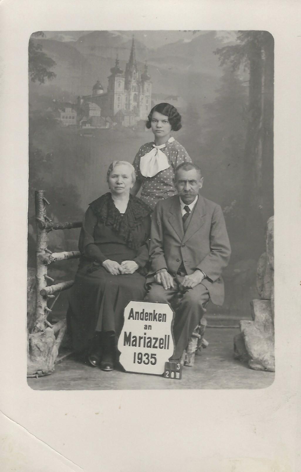 Oblesser Nándor József hentes portréja Mariazell 1935. (Magyar Kereskedelmi és Vendéglátóipari Múzeum CC BY-NC-ND)