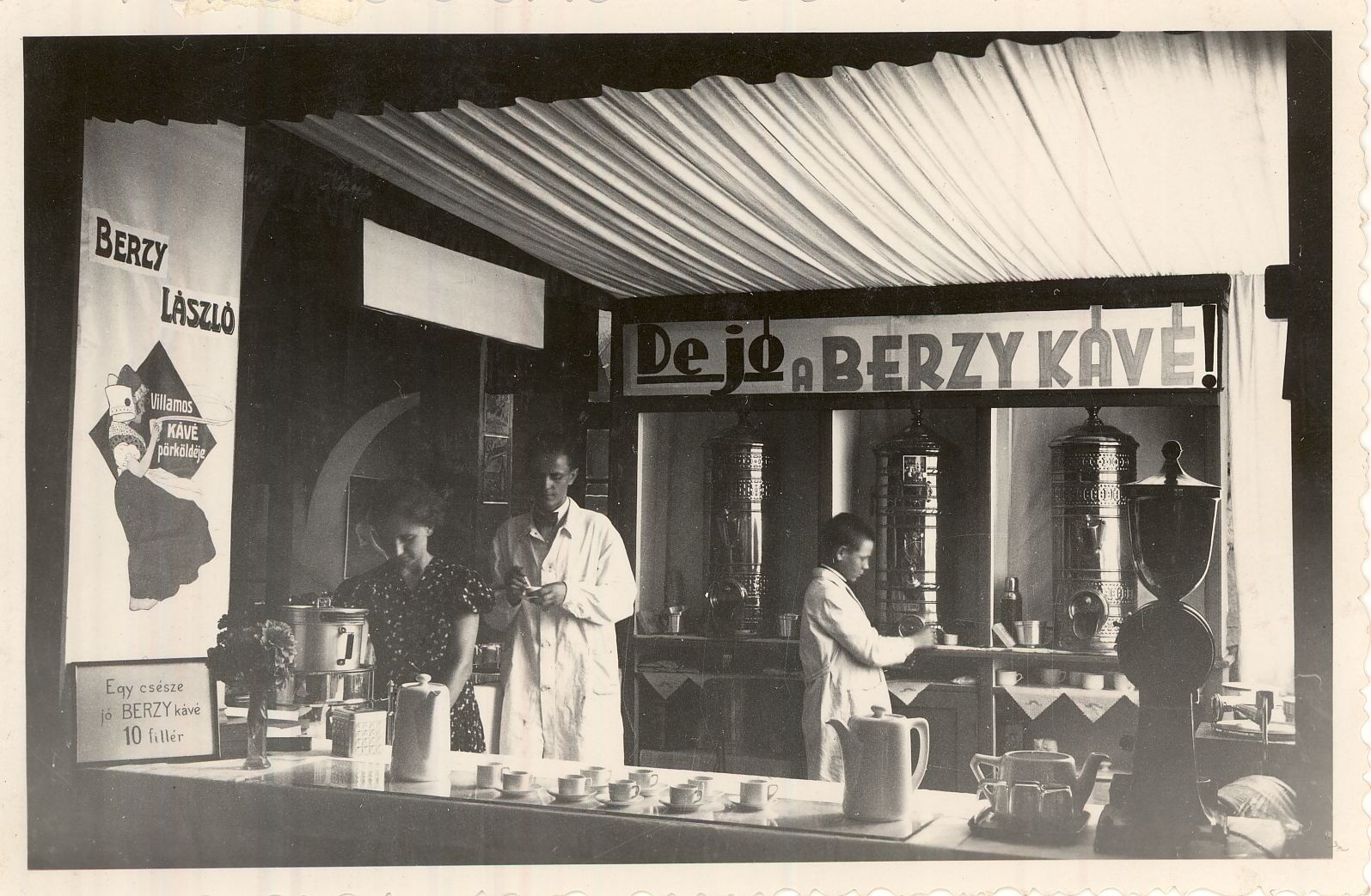 Berzy László Kávépörkölő Üzeme (Magyar Kereskedelmi és Vendéglátóipari Múzeum CC BY-NC-ND)