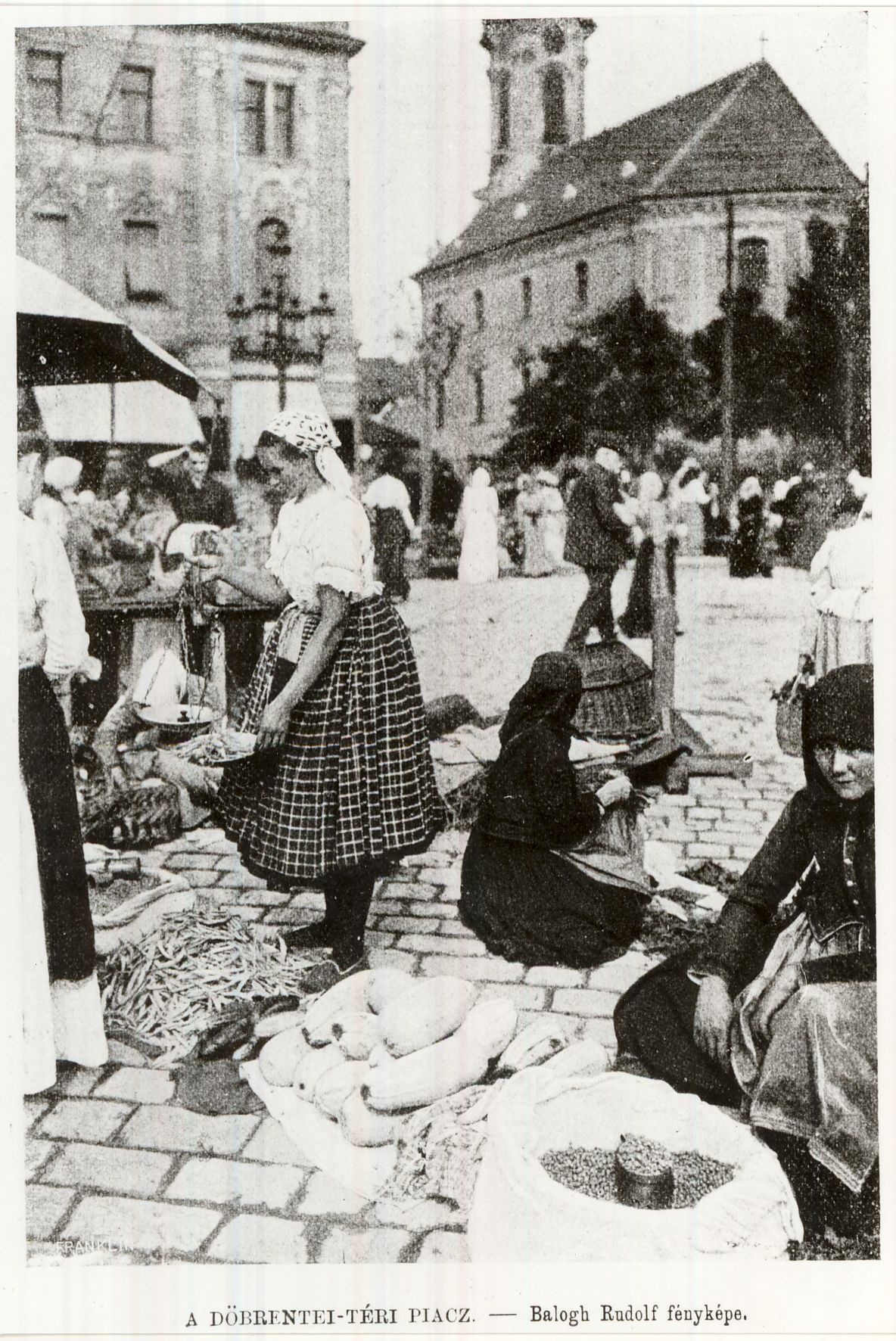Vásárcsarnok a Vámház téren Budapest 1896. (Magyar Kereskedelmi és Vendéglátóipari Múzeum CC BY-NC-ND)