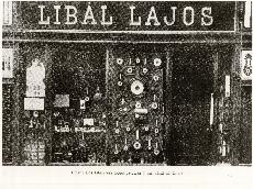 Libál Lajos látszerész Dorottya utcza 5. sz. alatti fióküzlete (Magyar Kereskedelmi és Vendéglátóipari Múzeum CC BY-NC-ND)