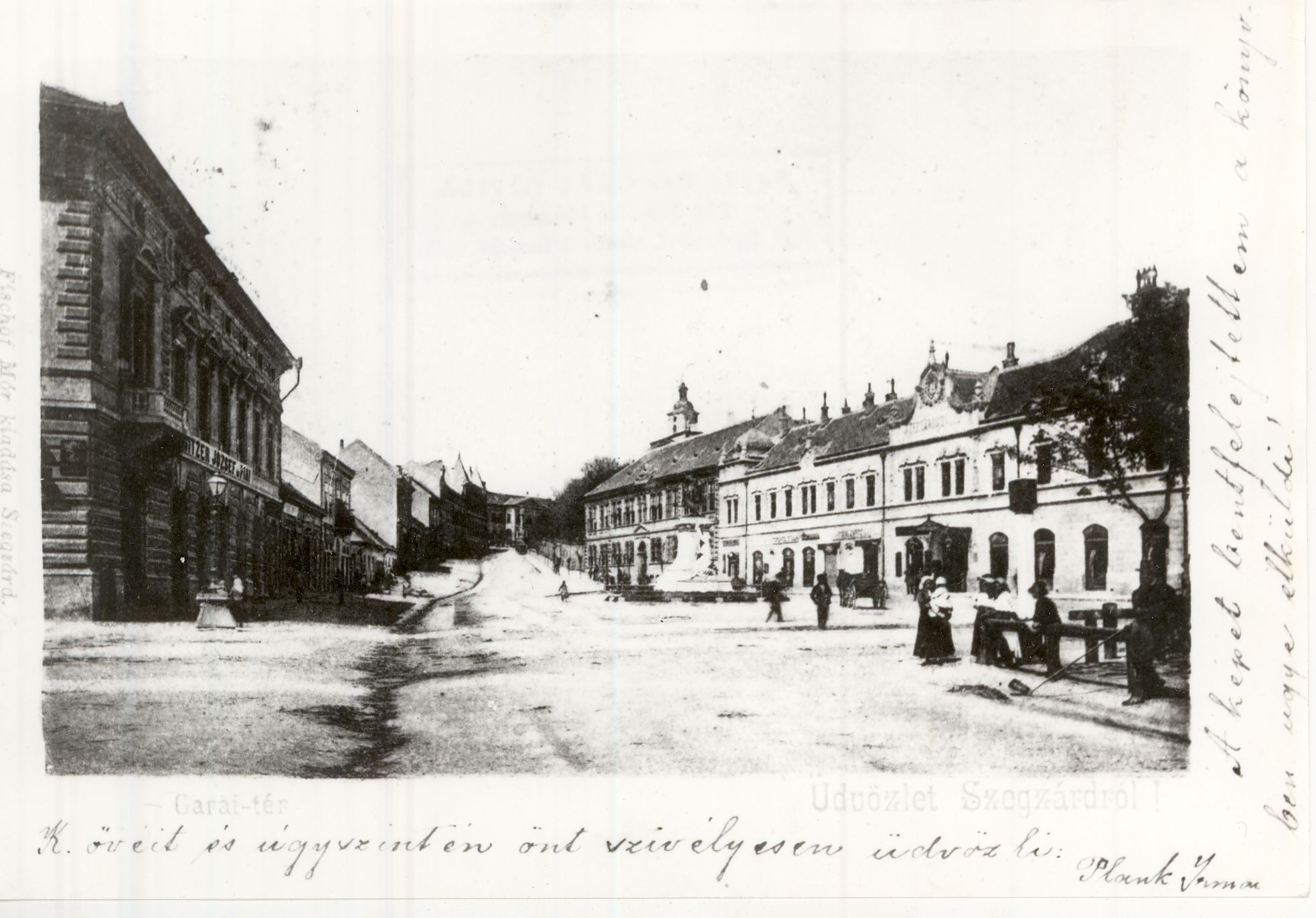 üzletek a szekszárdi Garai téren (Magyar Kereskedelmi és Vendéglátóipari Múzeum CC BY-NC-ND)