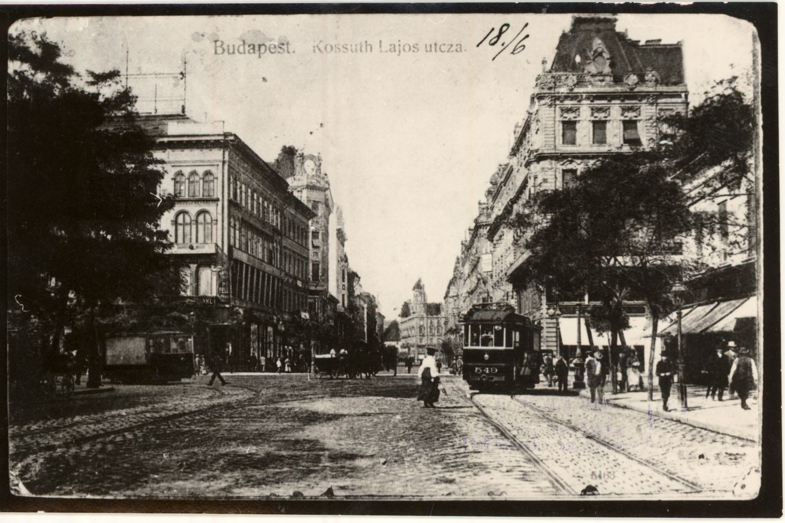 Kossuth Lajos utcza (Magyar Kereskedelmi és Vendéglátóipari Múzeum CC BY-NC-ND)