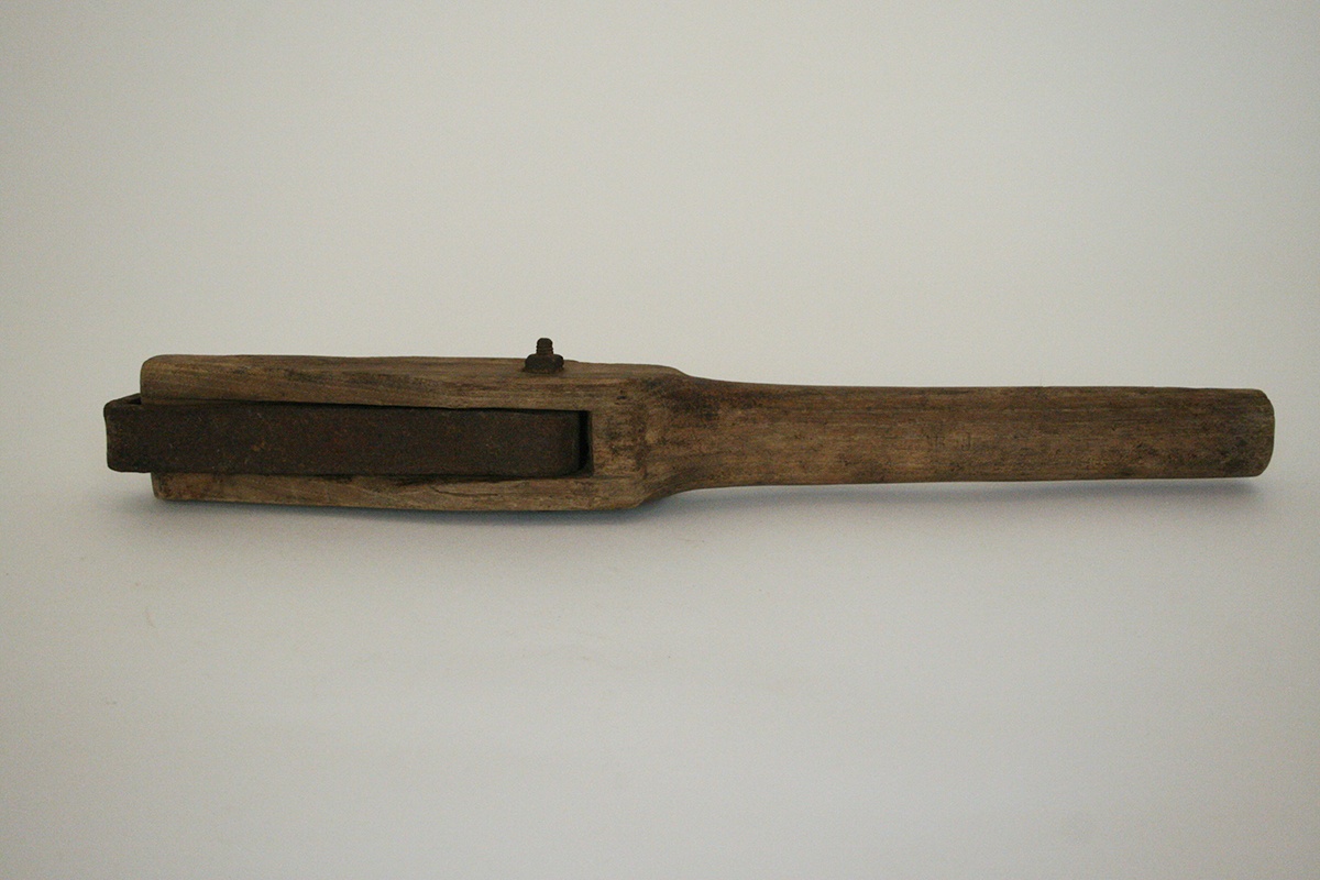 Krapacs, abroncsfeszítő (Gömöri Múzeum- Putnok CC BY-NC-SA)