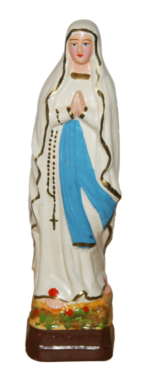 Szobor, Mária fehér ruhában (Matyó Múzeum, Mezőkövesd CC BY-NC-SA)