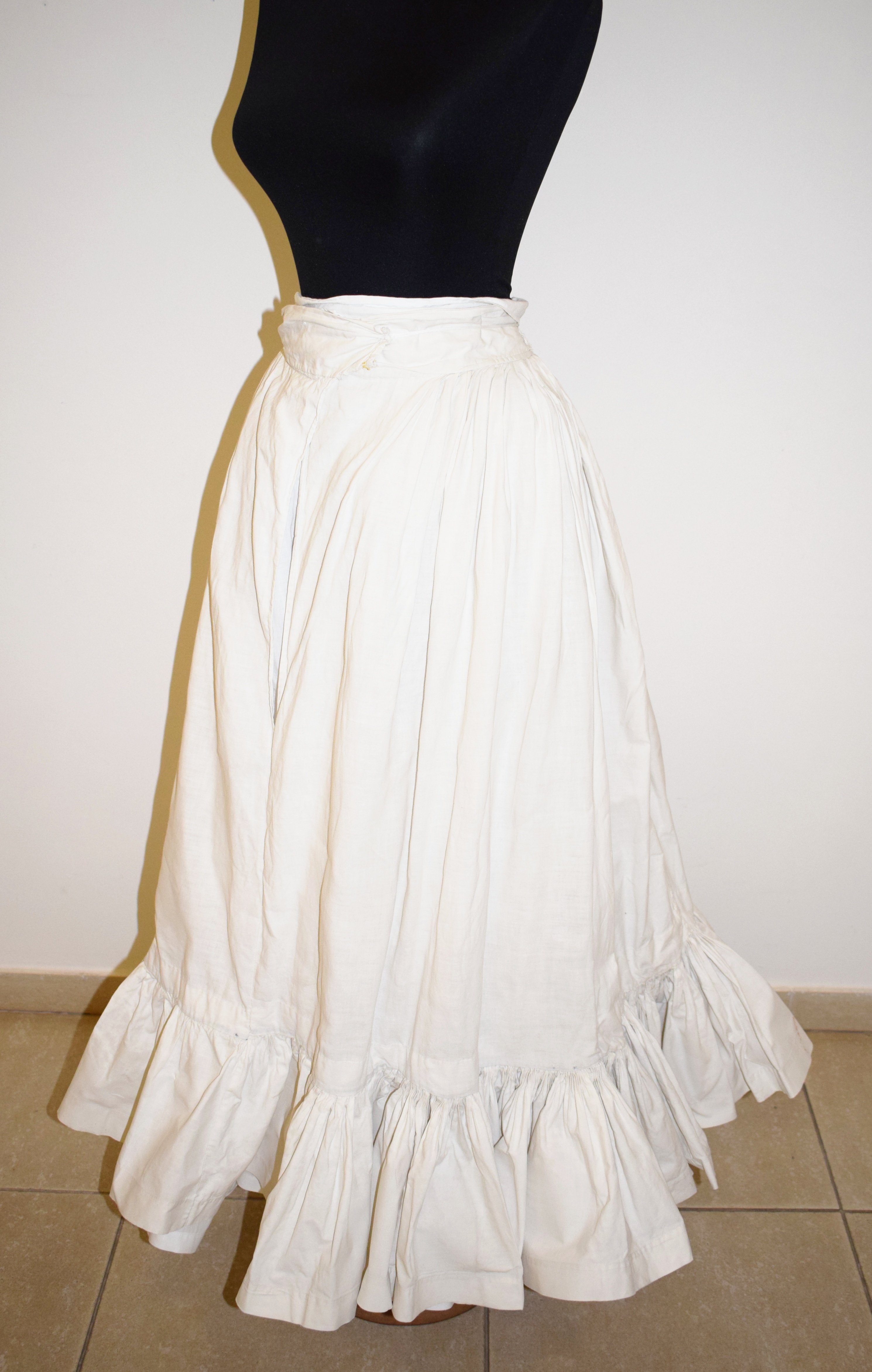 Fodros, női alsószoknya (Matyó Múzeum, Mezőkövesd CC BY-NC-SA)