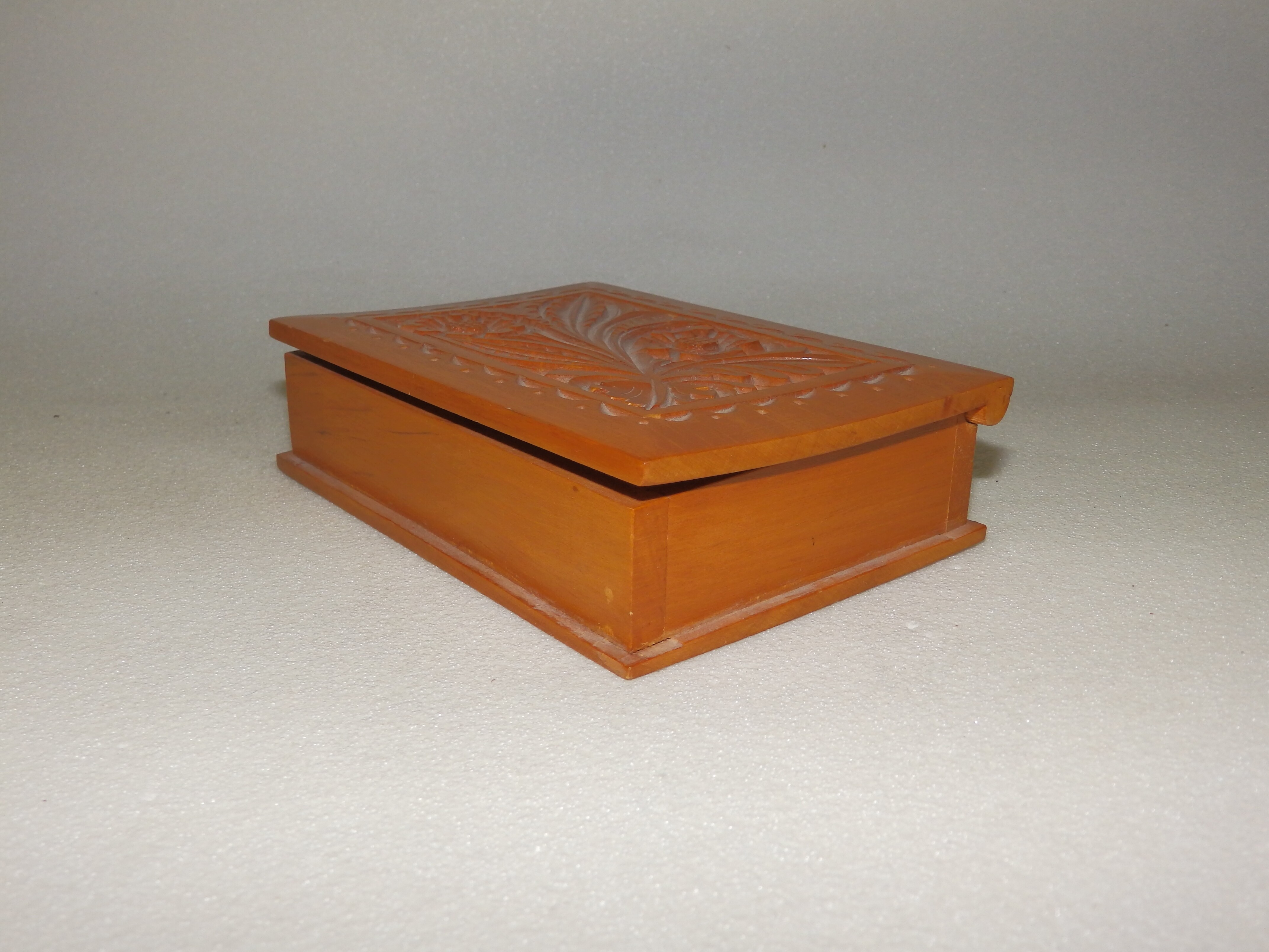 Faragott doboz (Herman Ottó Múzeum CC BY-NC-SA)