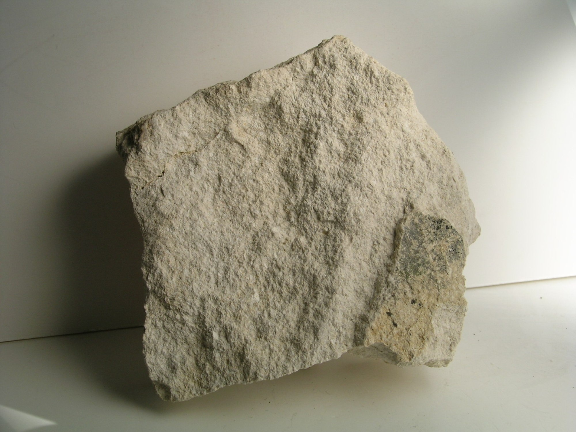 Pirofillit, dickit (Herman Ottó Múzeum, Miskolc CC BY-NC-SA)