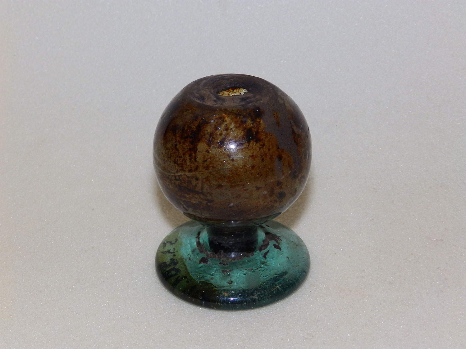 Mécses, üveg, gömb alakú (Herman Ottó Múzeum, Miskolc CC BY-NC-SA)