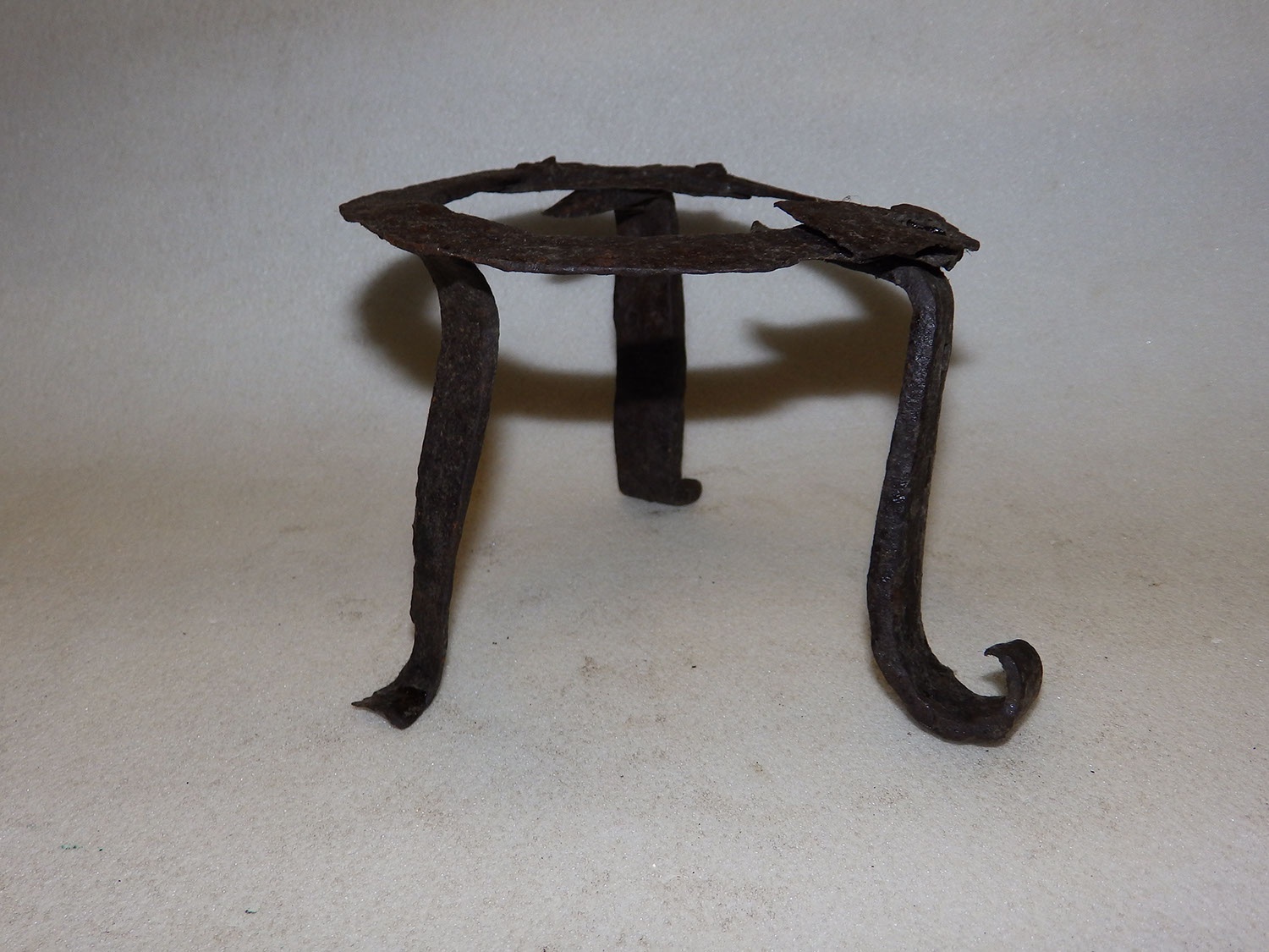 Főzőláb `vasháromláb` (Herman Ottó Múzeum, Miskolc CC BY-NC-SA)