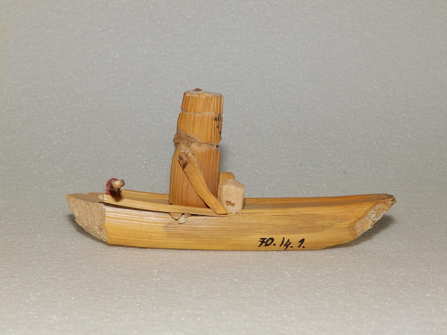 Evezős csónakban (játékszer) (Herman Ottó Múzeum, Miskolc CC BY-NC-SA)