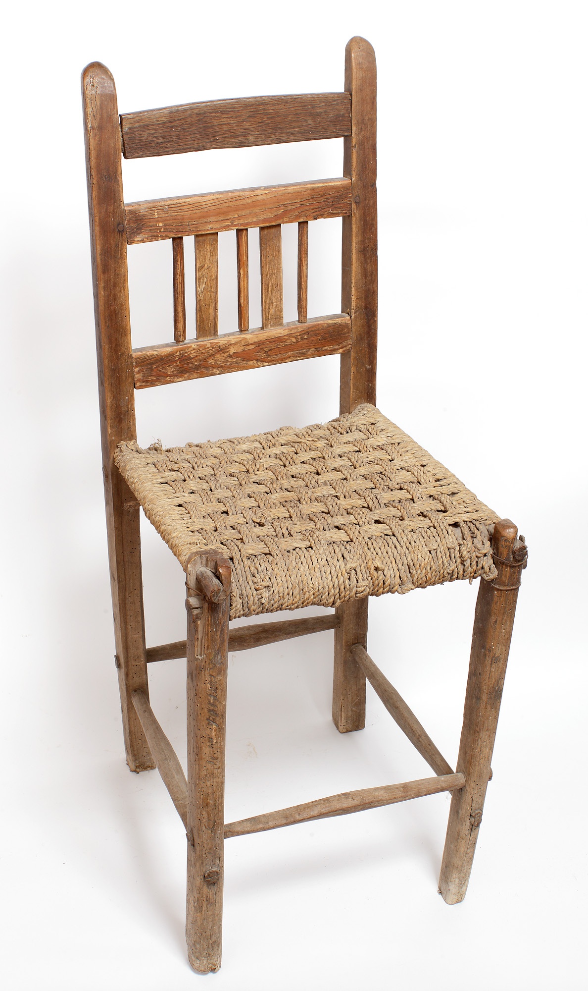 fonott szék (Újbaroki Német Nemzetiségi Tájház CC BY-NC-SA)
