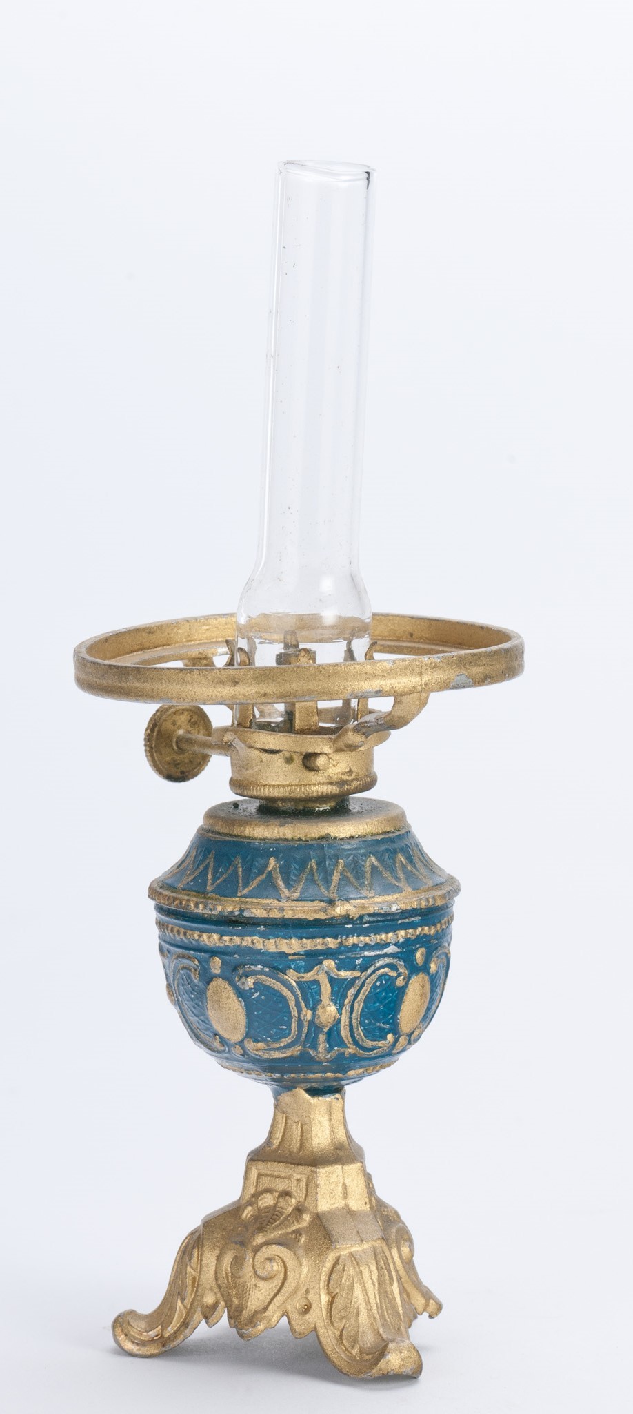 Lámpa (Szent István Király Múzeum - Hetedhét Játékmúzeum, Székesfehérvár CC BY-NC-SA)