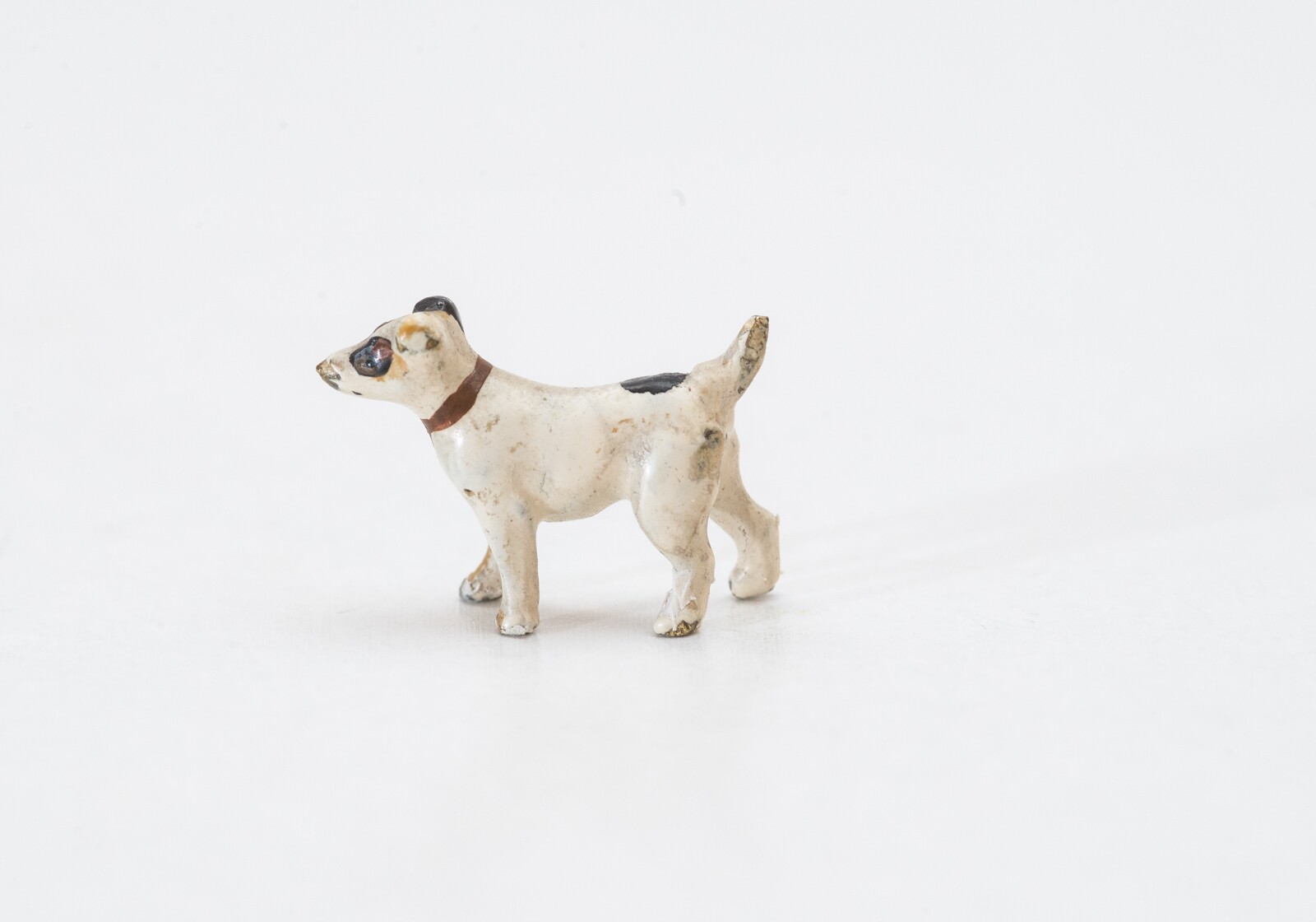 Bronz figura - kutya (Szent István Király Múzeum - Hetedhét Játékmúzeum, Székesfehérvár CC BY-NC-SA)