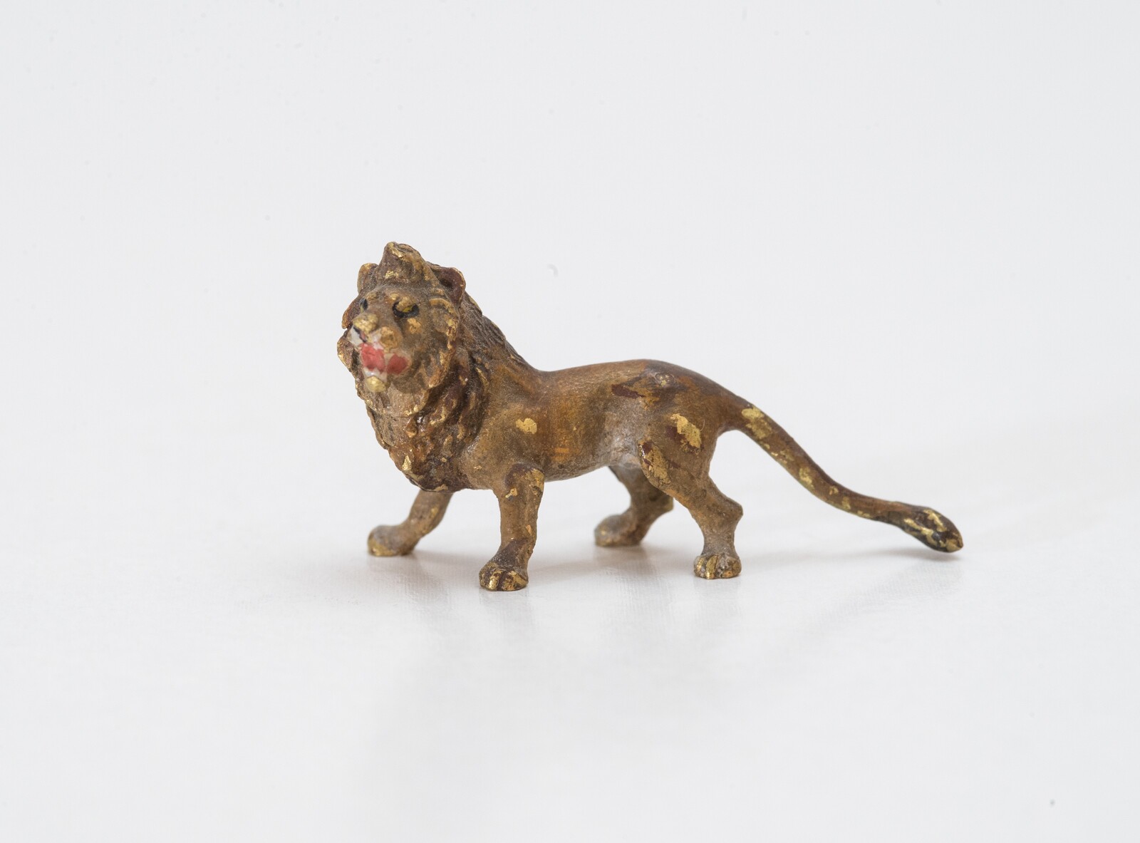 Bronz figura - oroszlán (Szent István Király Múzeum - Hetedhét Játékmúzeum, Székesfehérvár CC BY-NC-SA)
