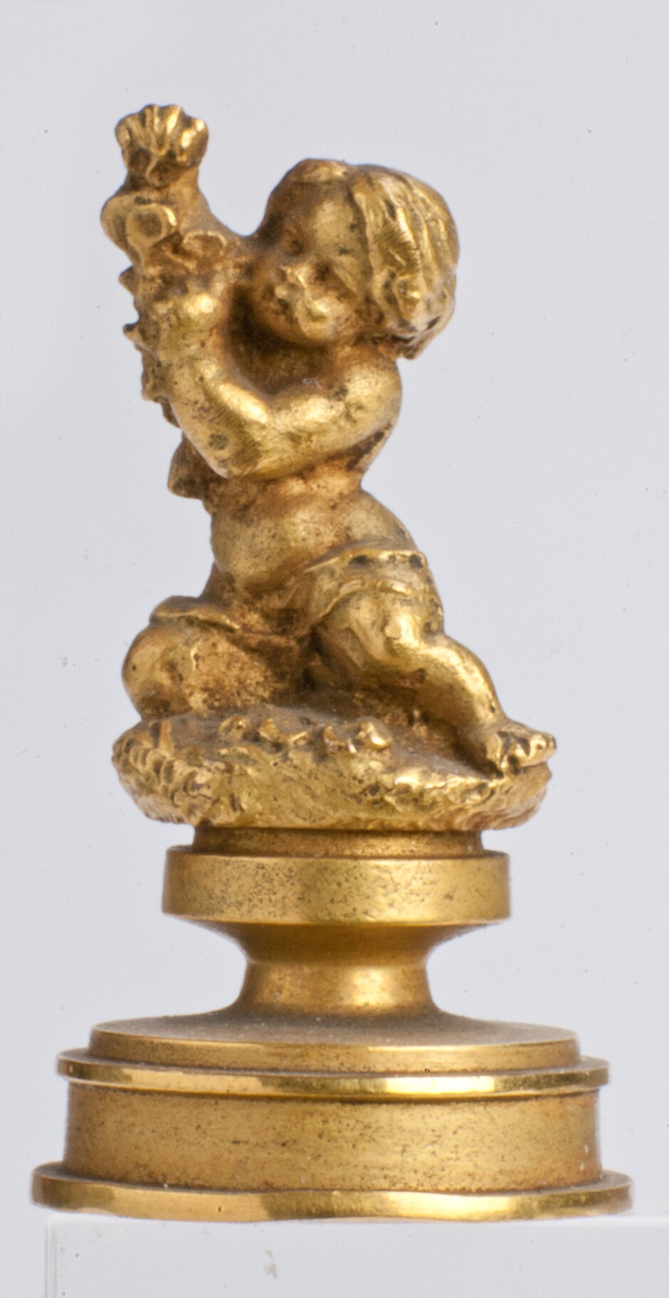Kisplasztika - bronzfigura (Szent István Király Múzeum - Hetedhét Játékmúzeum, Székesfehérvár CC BY-NC-SA)