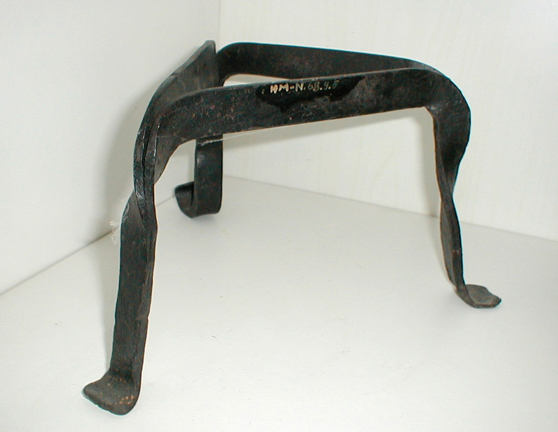 Vasháromláb (Hansági Múzeum CC BY-NC-SA)