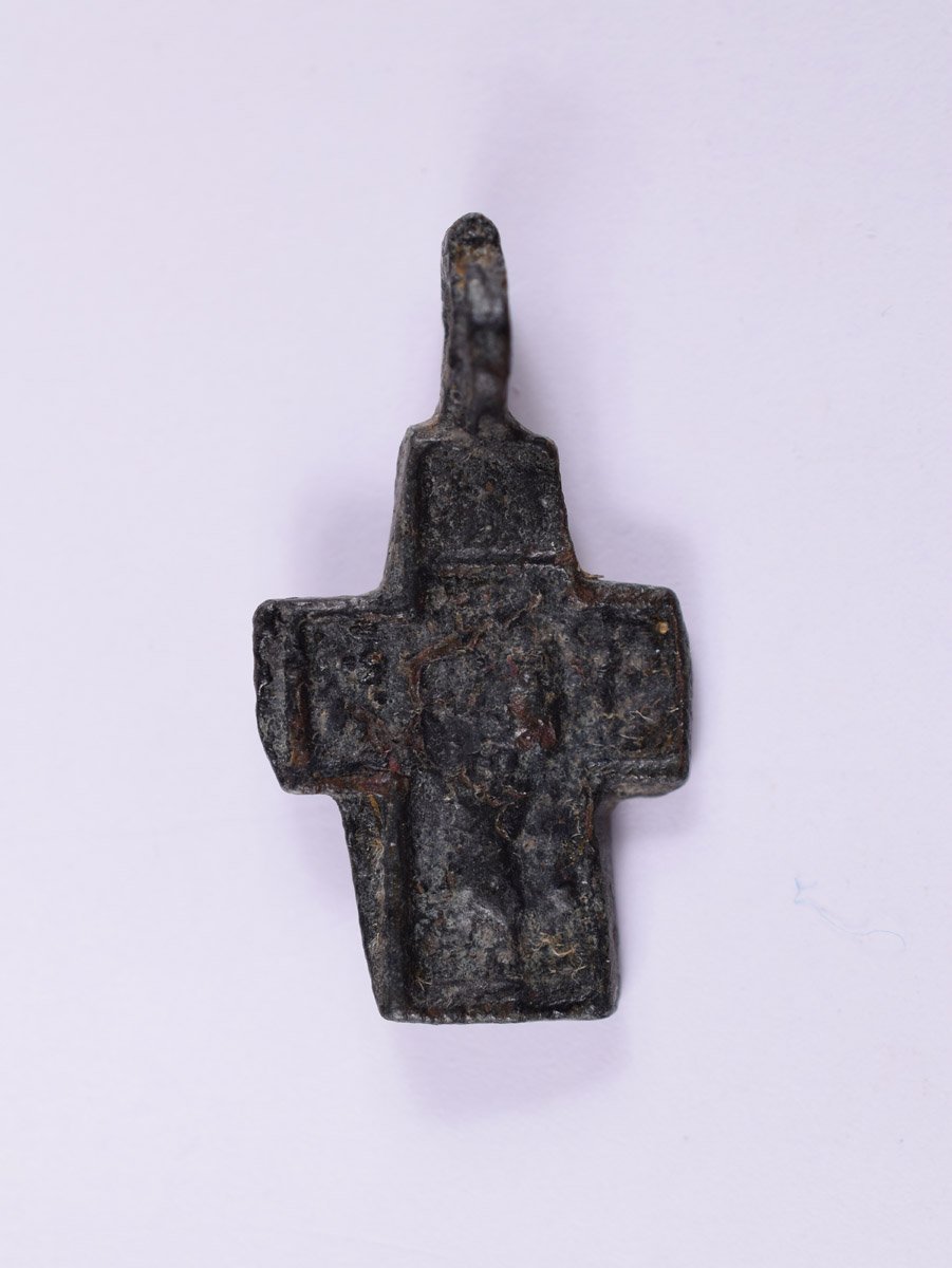 Kereszt. Szent Niketasz legyőzi az ördögöt (Pannonhalmi Főapátsági Múzeum CC BY-NC-SA)