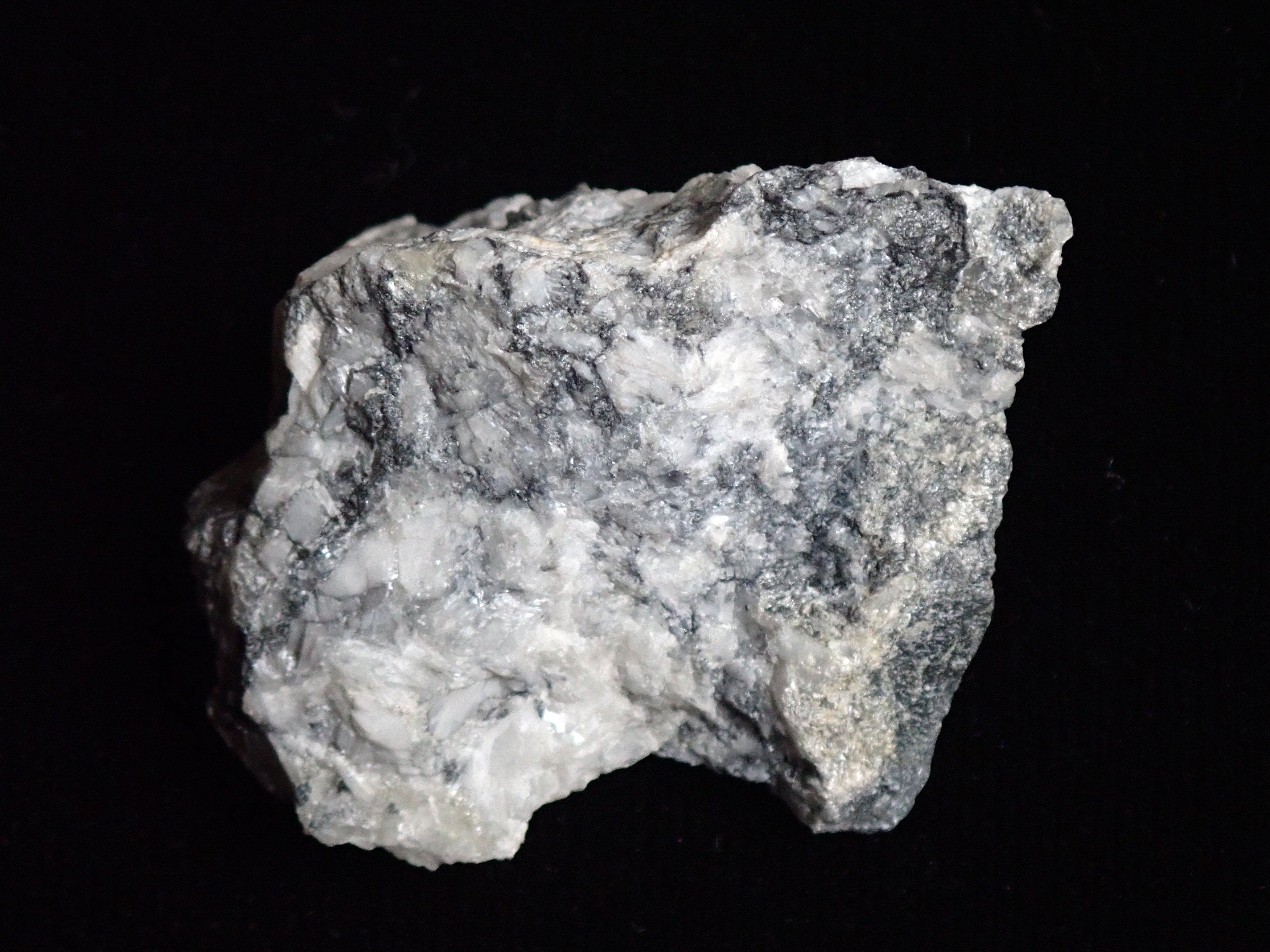 magnezit (Pannonhalmi Főapátsági Múzeum CC BY-NC-SA)
