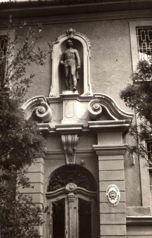 A Karacs Ferenc szobor (Karacs Ferenc Múzeum, Püspökladány CC BY-NC-SA)