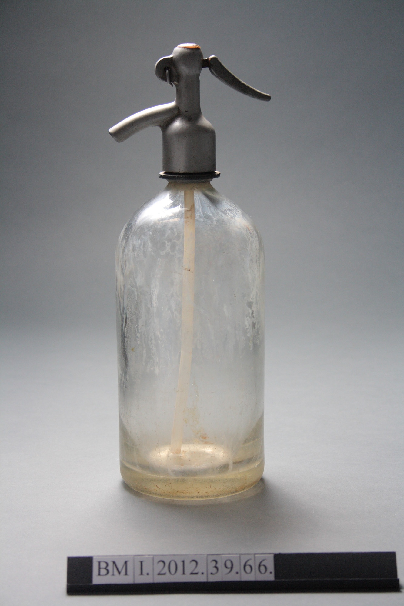 Szódás üveg (Bihari Múzeum CC BY-NC-SA)
