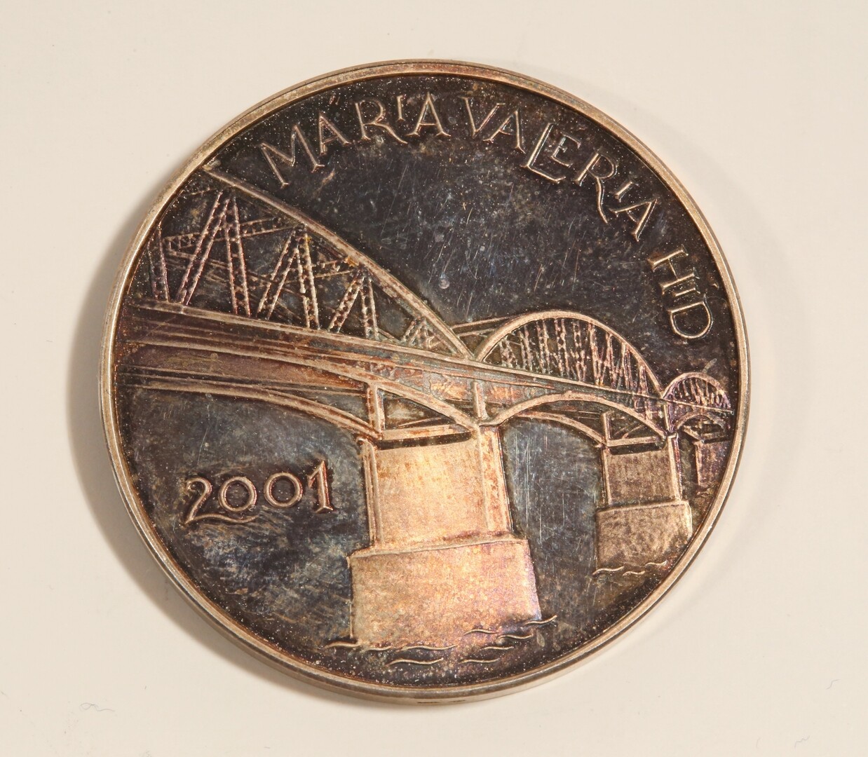 Mária Valéria híd emlékérem (Magyar Környezetvédelmi és Vízügyi Múzeum - Duna Múzeum CC BY-NC-SA)