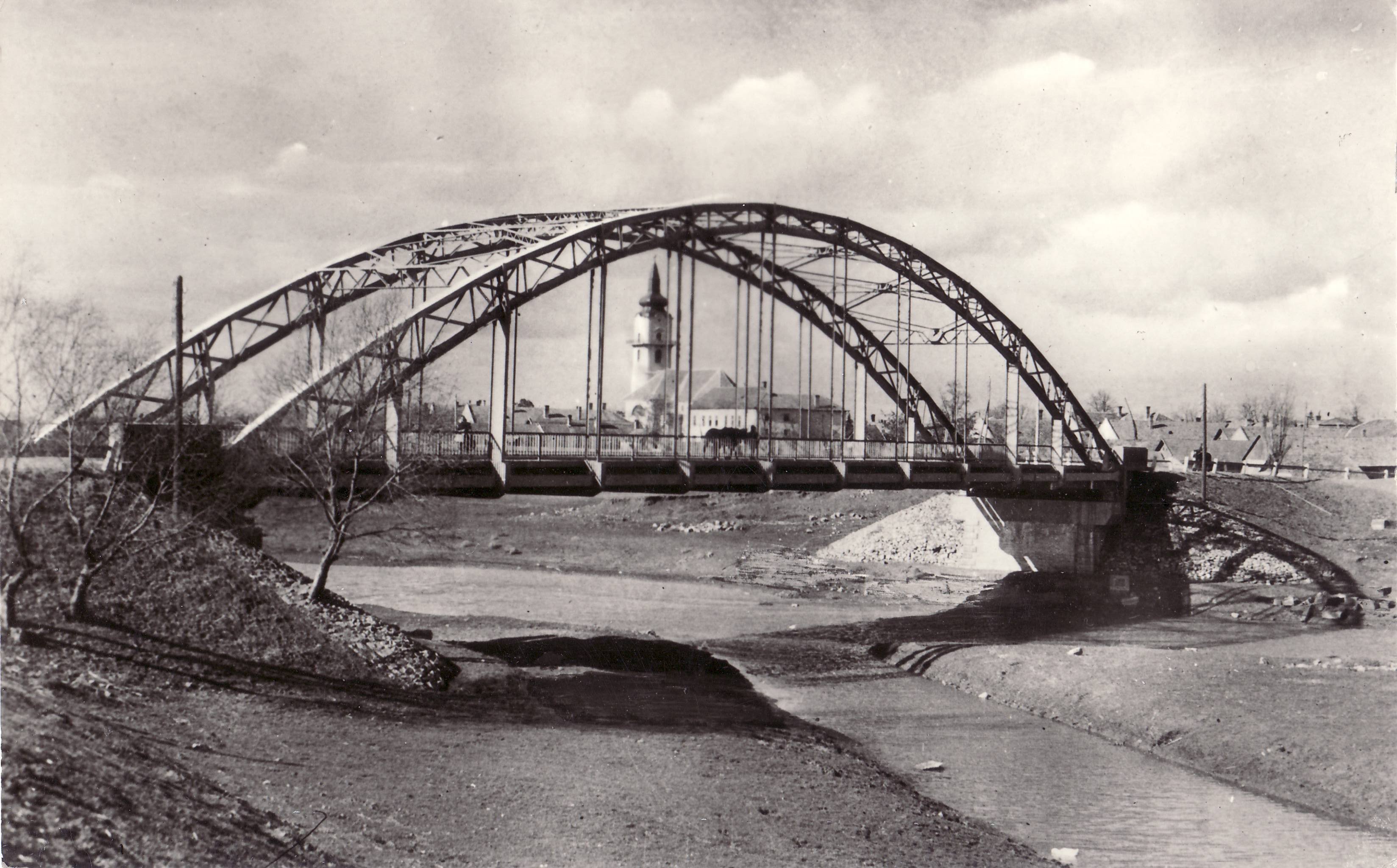 Szeghalom – Berettyó-híd (Magyar Környezetvédelmi és Vízügyi Múzeum - Duna Múzeum CC BY-NC-SA)