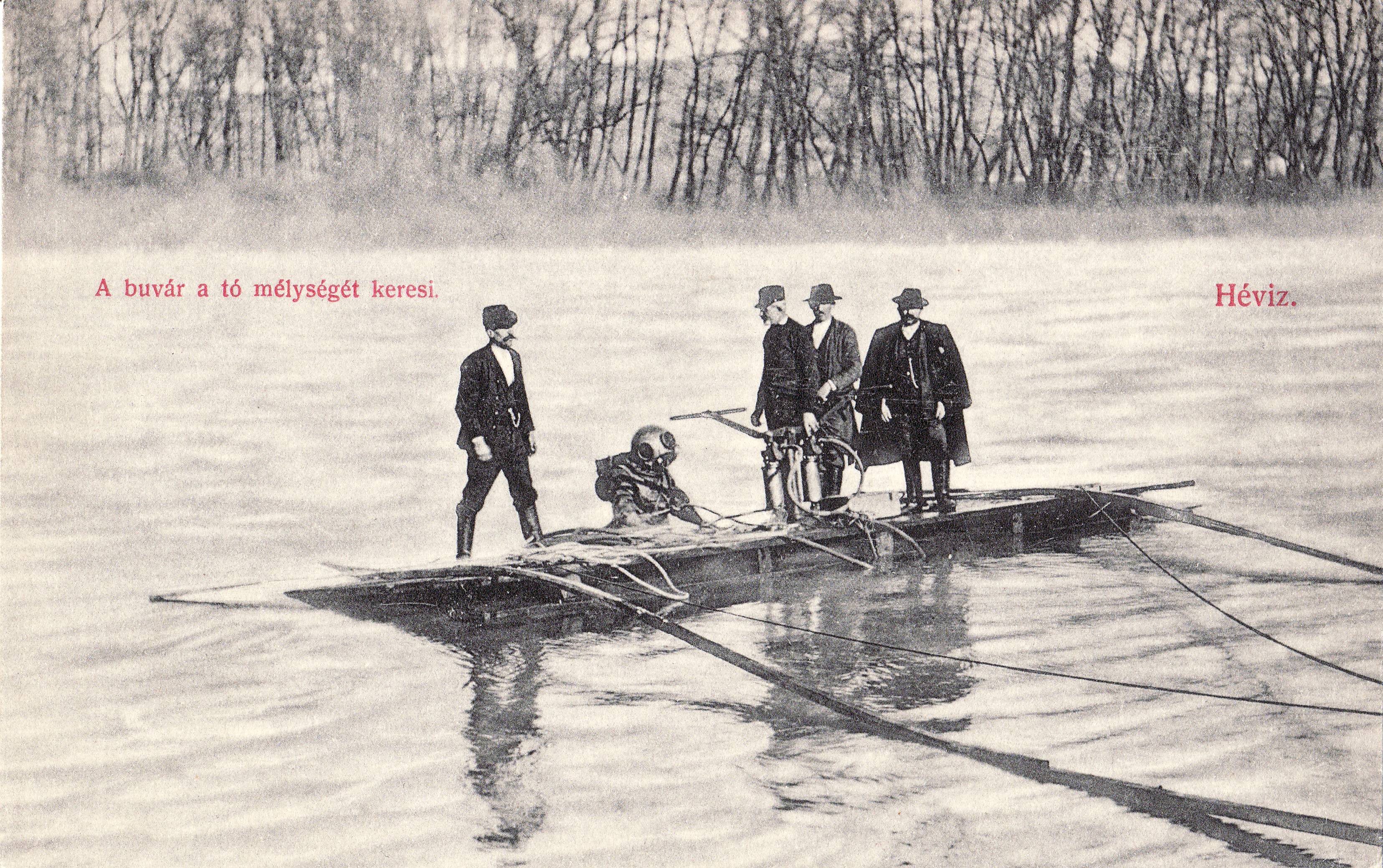 Hévíz – A buvár a tó mélységét keresi (Magyar Környezetvédelmi és Vízügyi Múzeum - Duna Múzeum CC BY-NC-SA)
