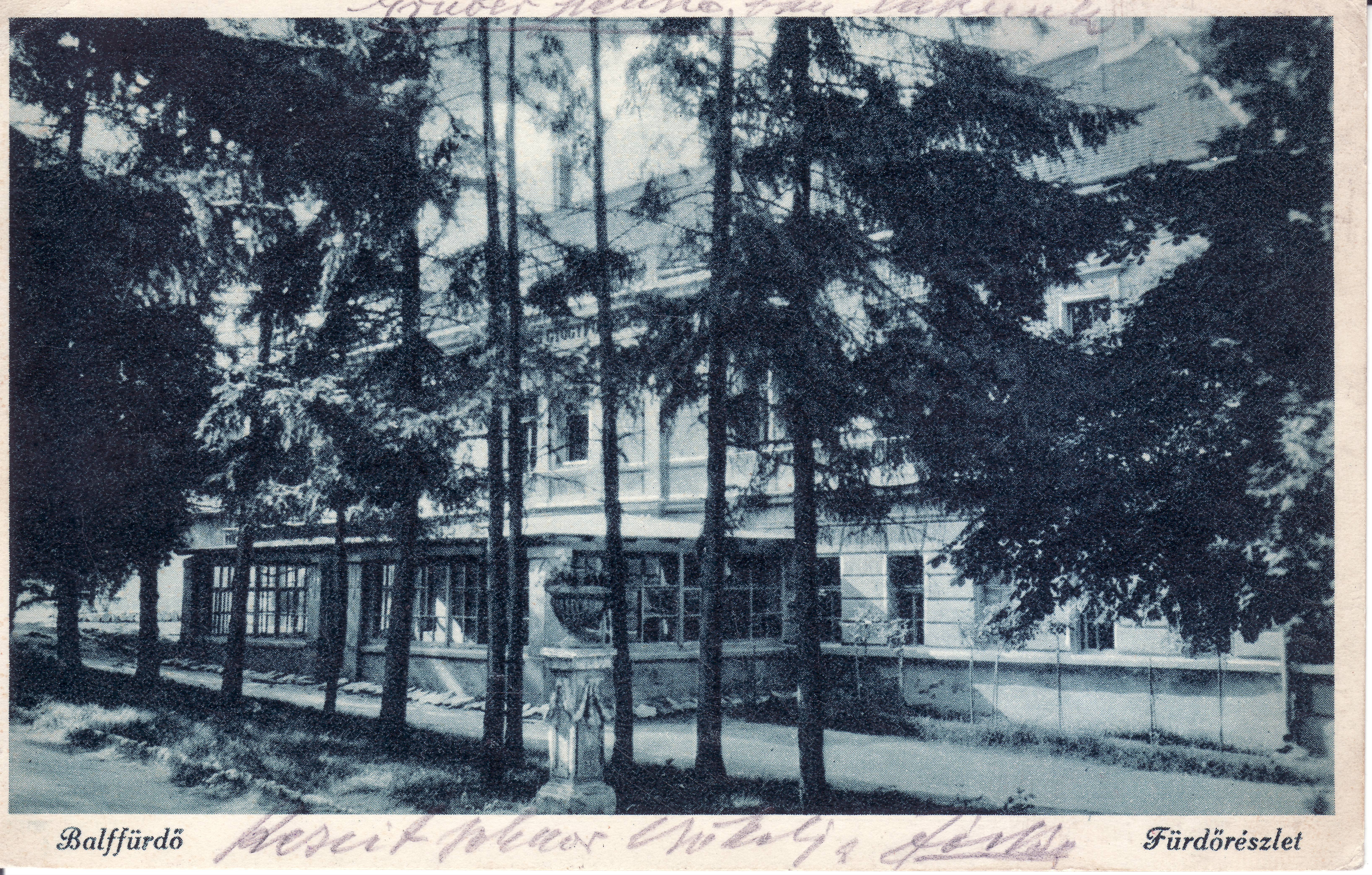 Balfi - Utcarészlet, Hangya szövetkezet, Fürdő - telep (Magyar Környezetvédelmi és Vízügyi Múzeum - Duna Múzeum CC BY-NC-SA)