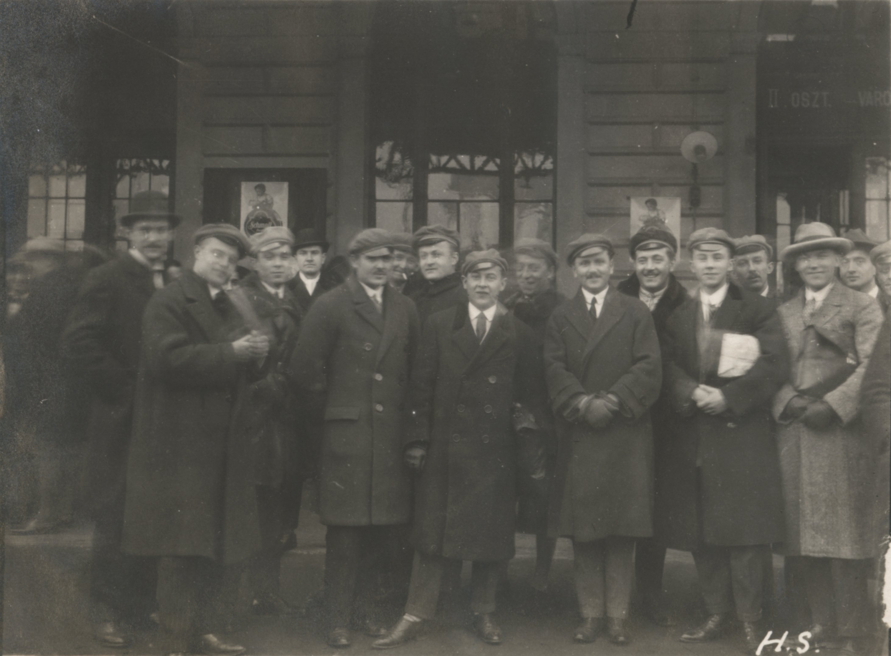 Tanulmányi kirándulás Poroszlóra, 1926. november 30. (Magyar Környezetvédelmi és Vízügyi Múzeum - Duna Múzeum CC BY-NC-SA)