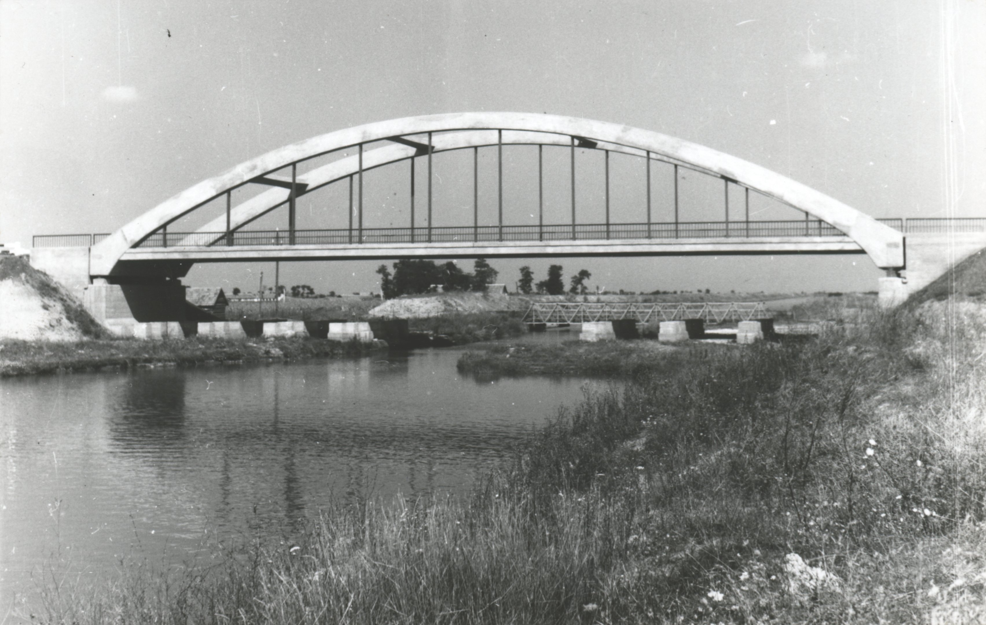 Keleti főcsatorna 28. sz. közúti hídja (Magyar Környezetvédelmi és Vízügyi Múzeum - Duna Múzeum CC BY-NC-SA)