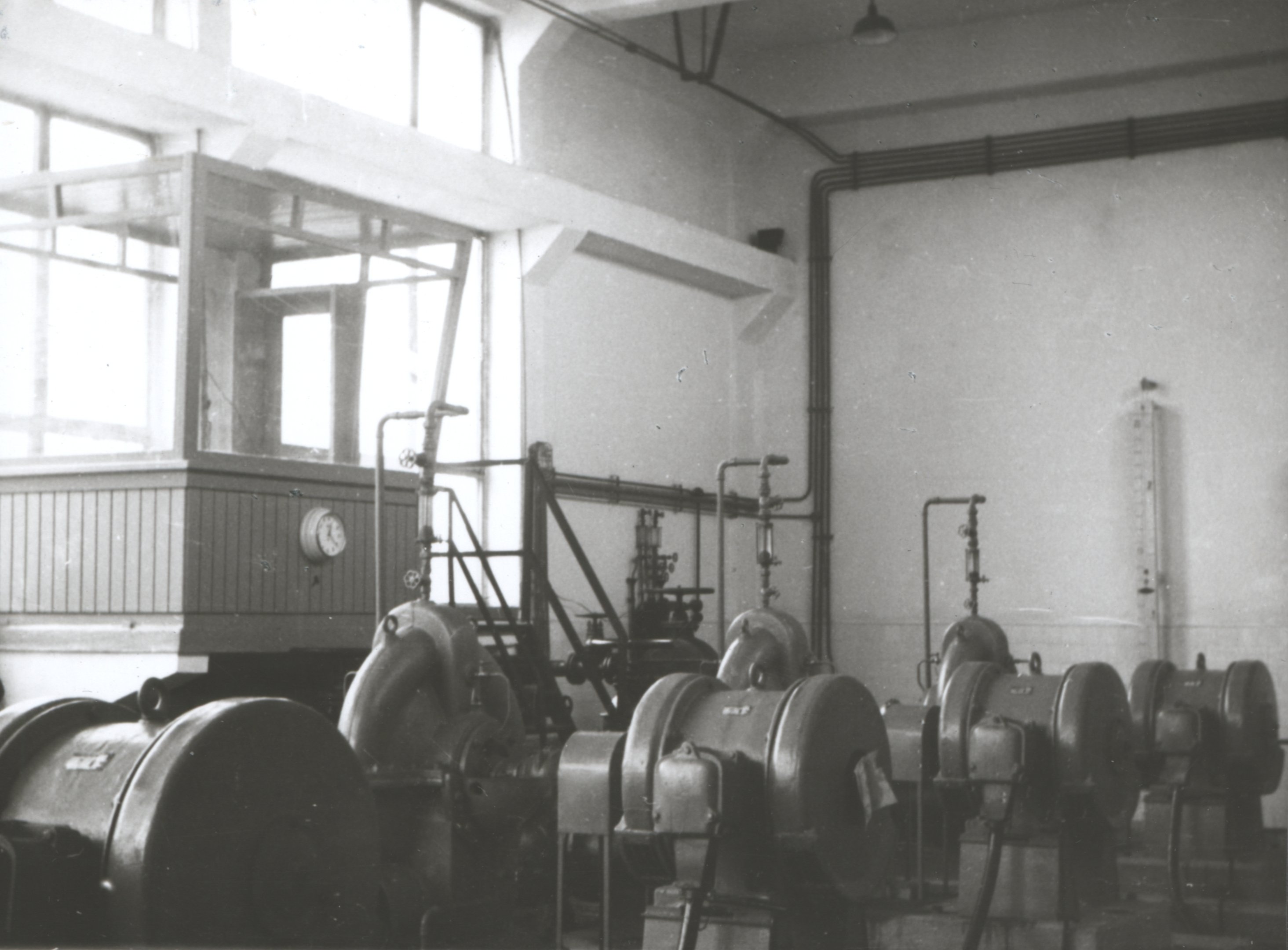 Győri Ipari Vízmű - Magasnyomású gépház belső részlete (Magyar Környezetvédelmi és Vízügyi Múzeum - Duna Múzeum CC BY-NC-SA)