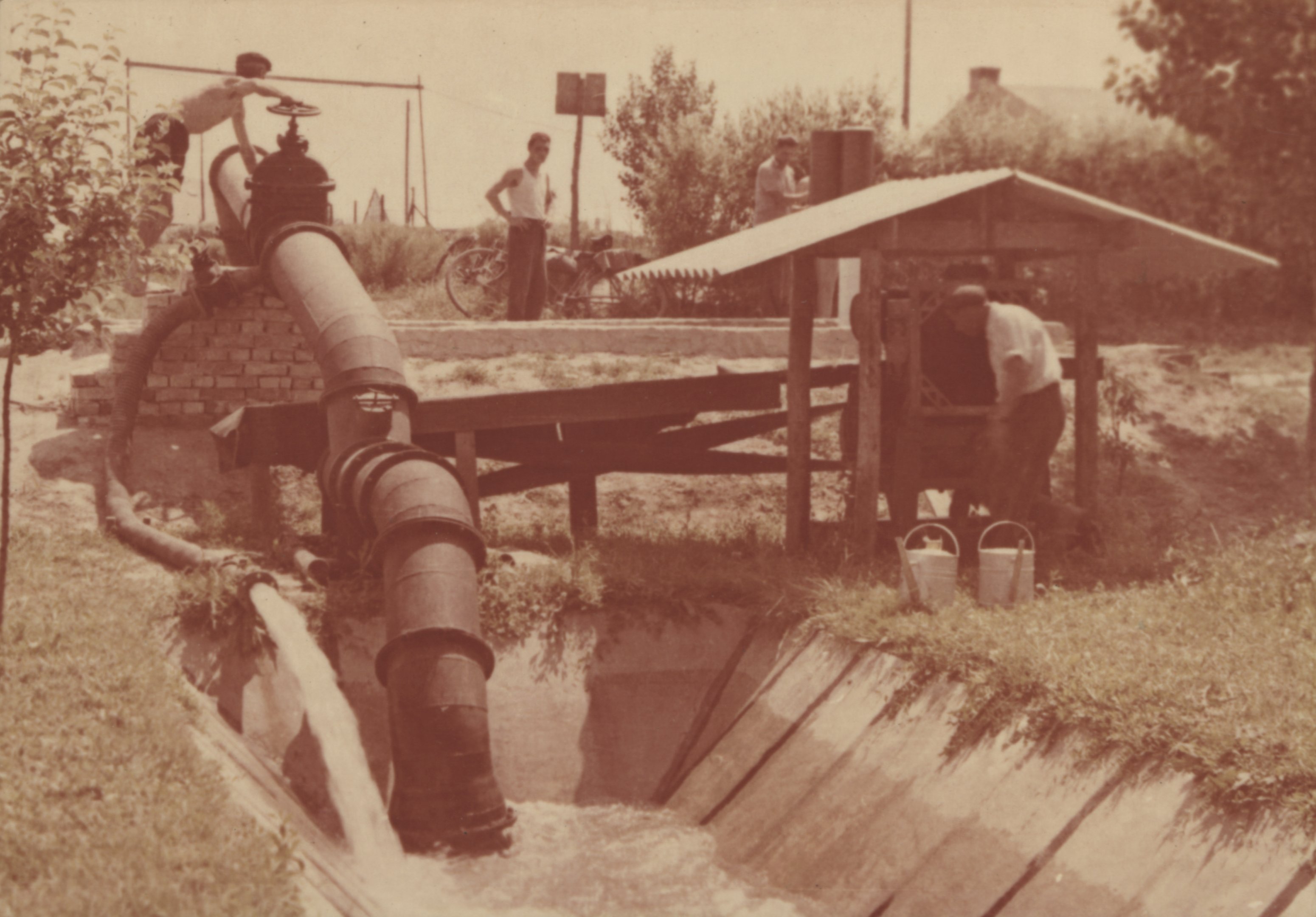 Kísérleti csatorna a Tiszalöki Mérőállomáson (Magyar Környezetvédelmi és Vízügyi Múzeum - Duna Múzeum CC BY-NC-SA)